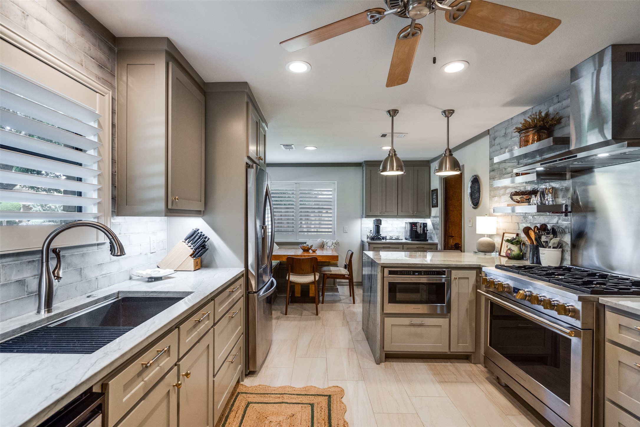 3608 Canoncita Lane