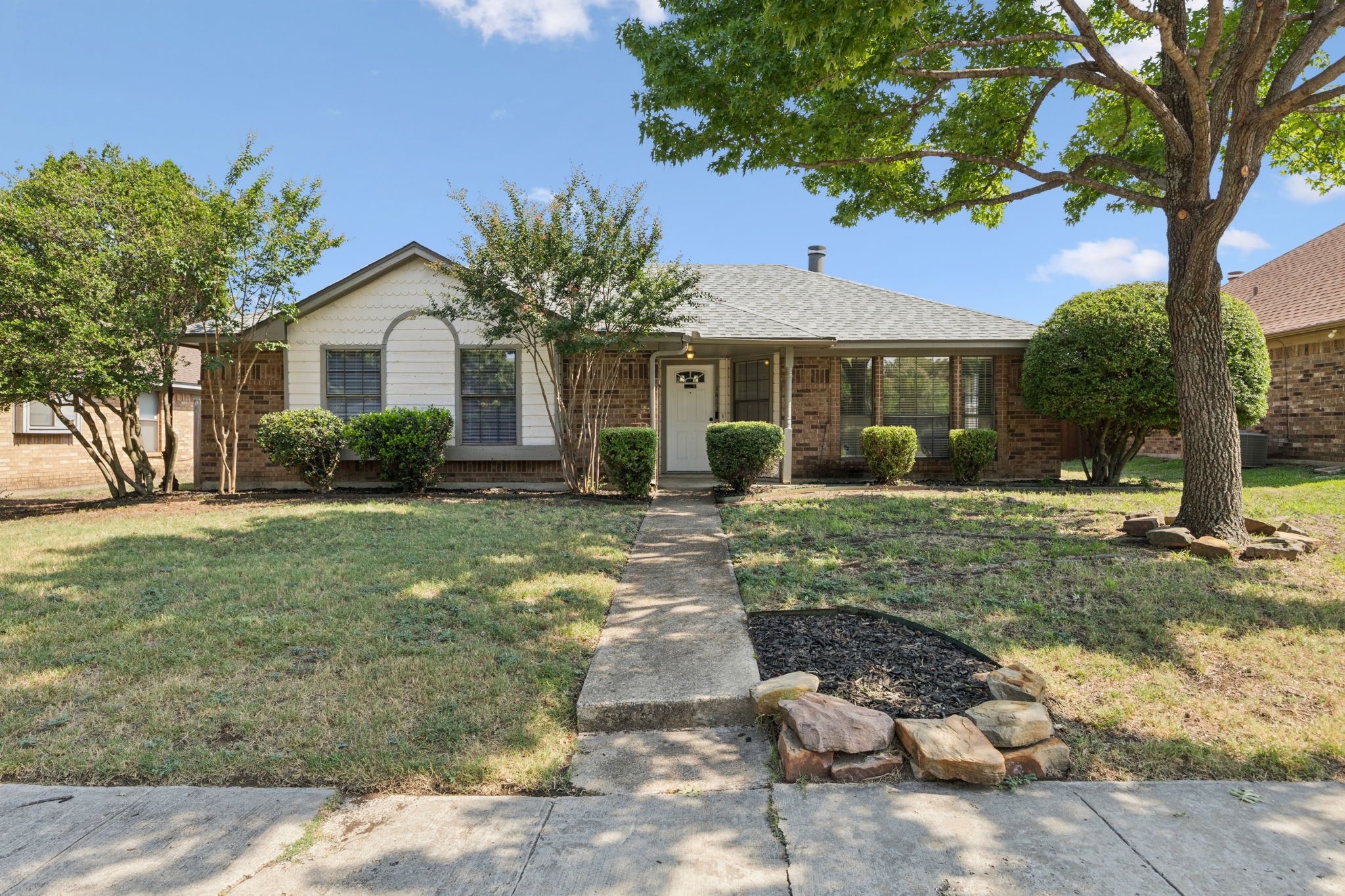 1411 Petunia Drive