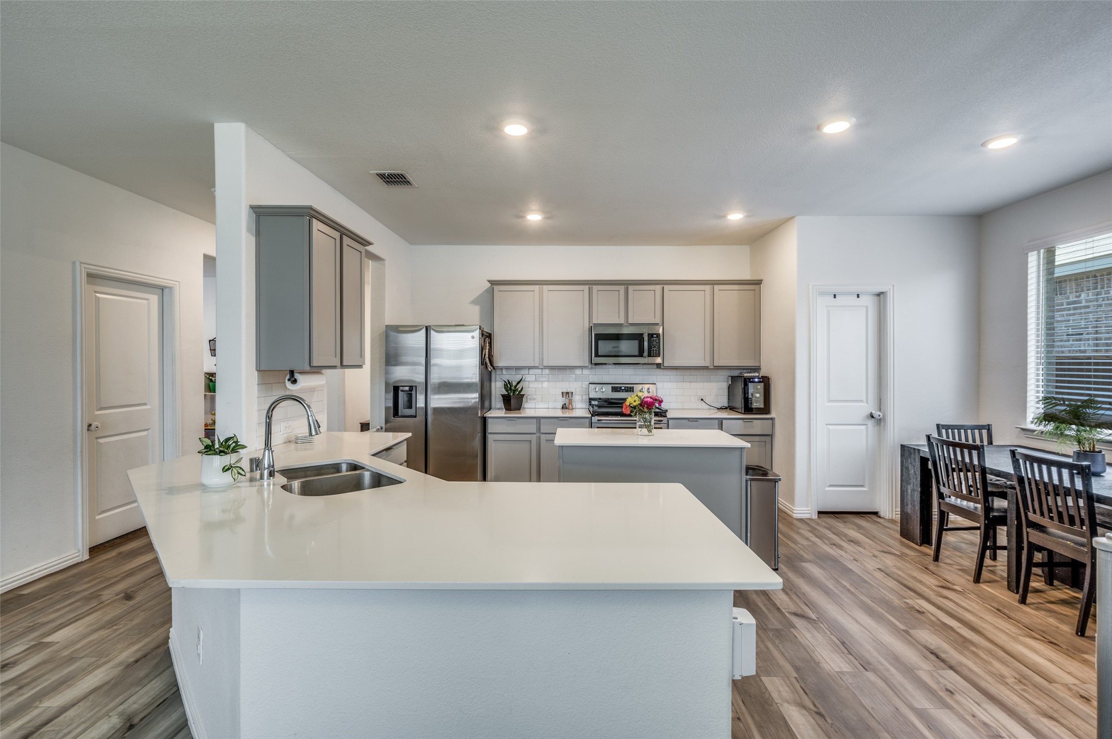 11425 Silver Queen Drive