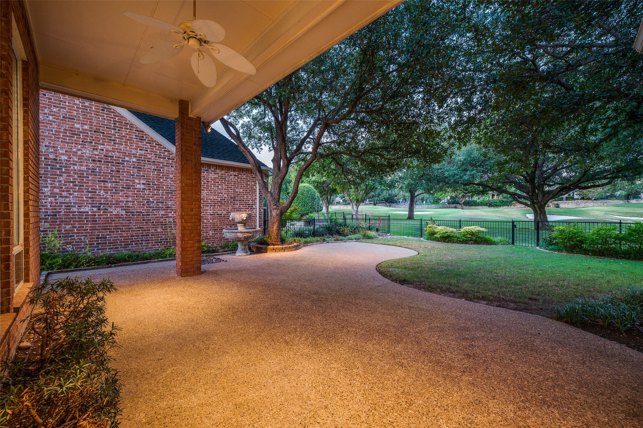 5596 Southern Hills Drive