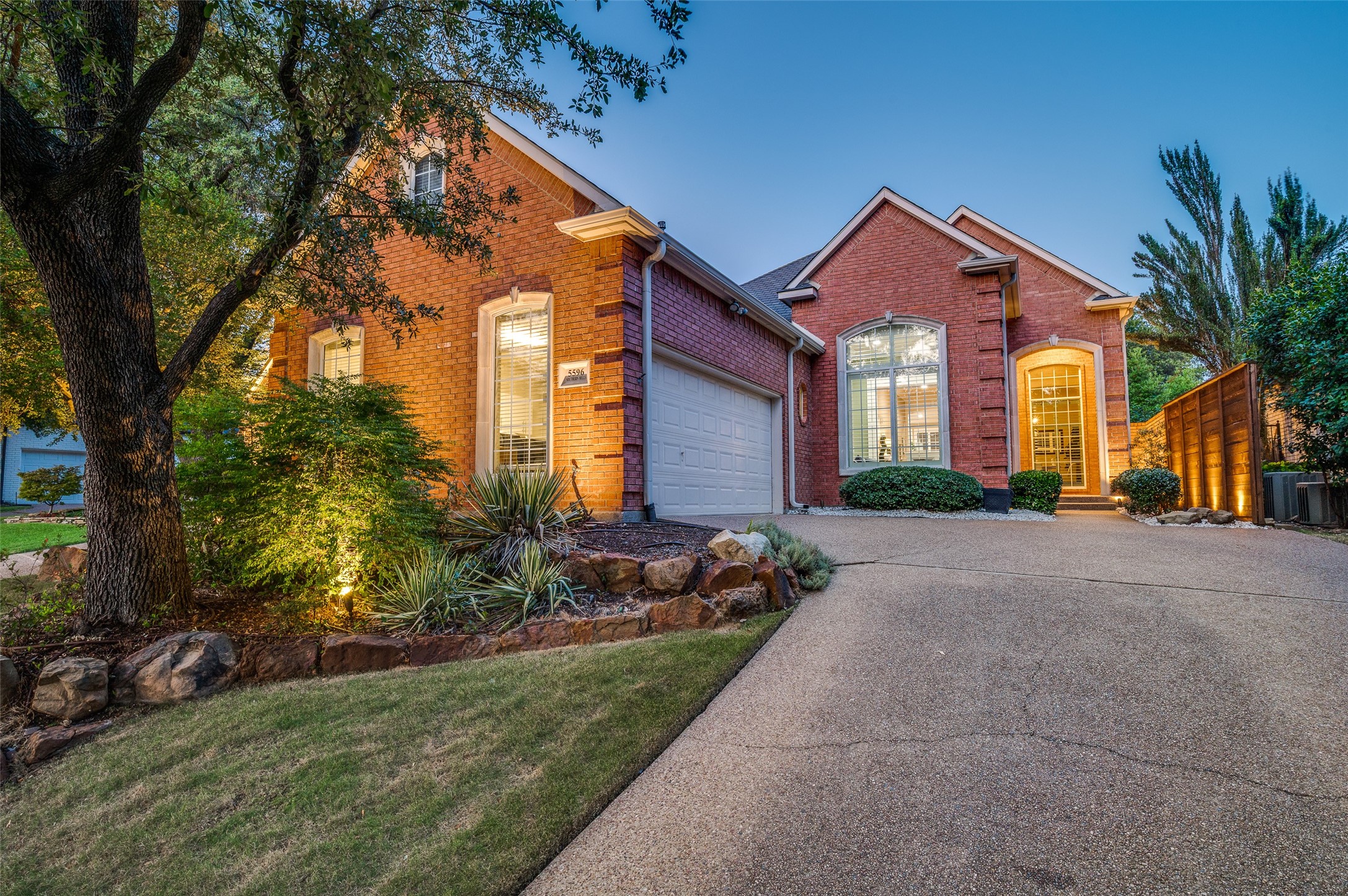 5596 Southern Hills Drive