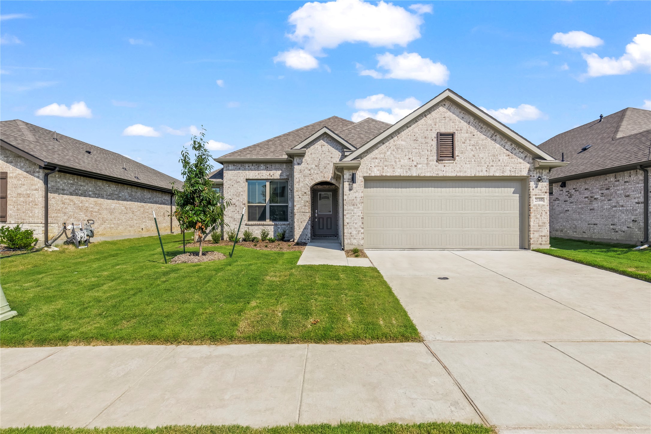 2108 Sandpiper Way