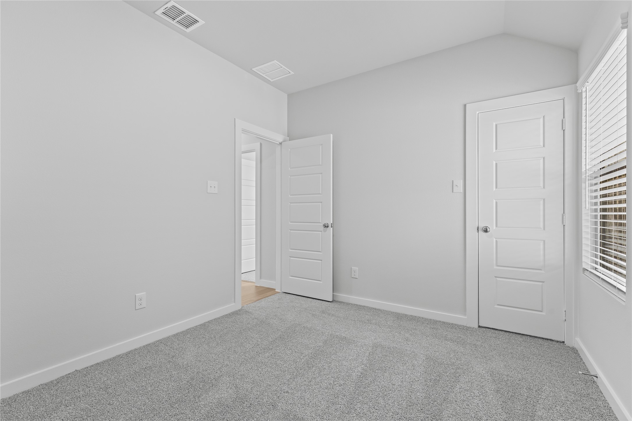 2108 Sandpiper Way