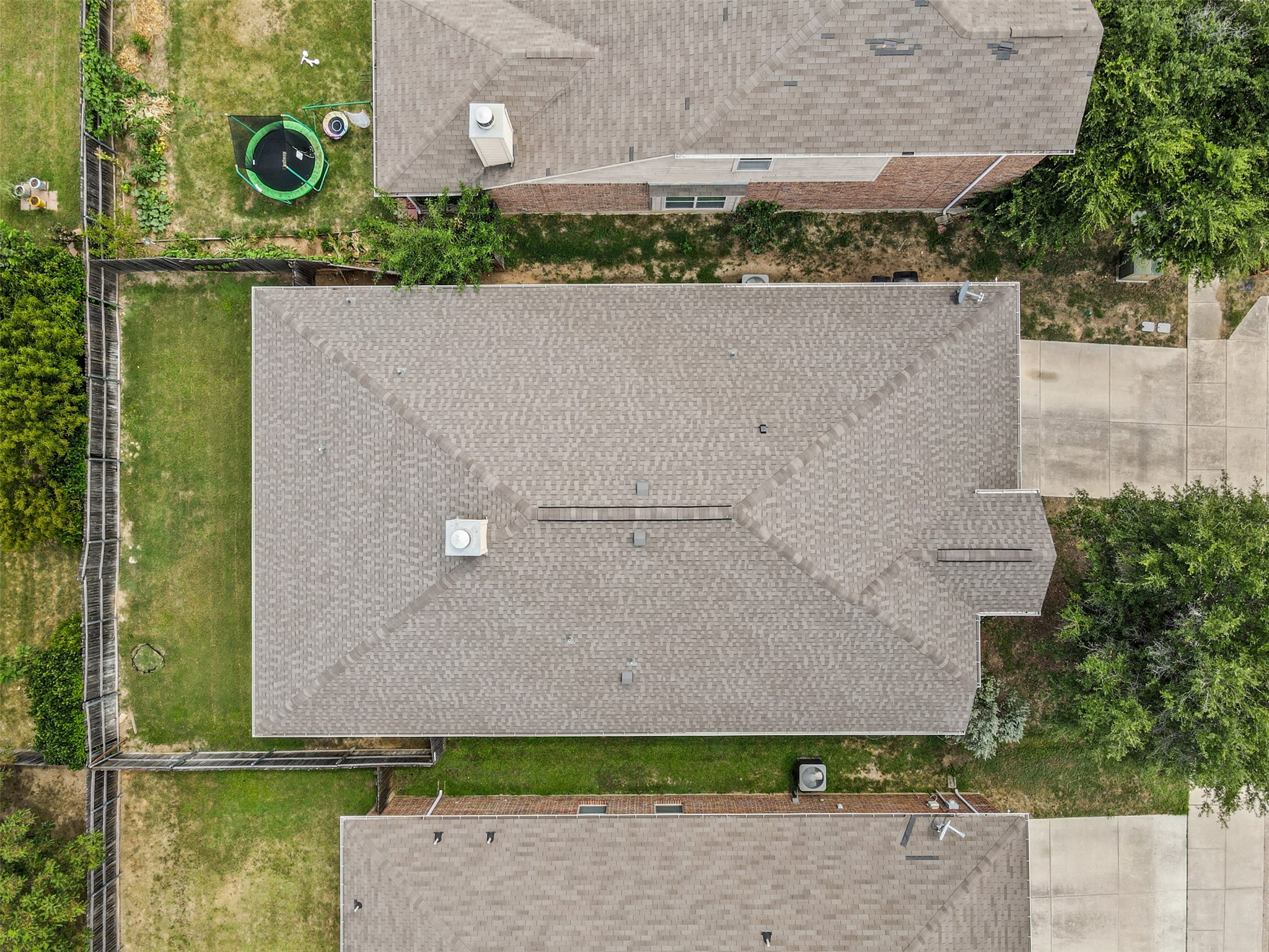 5709 Sapphire Pool Trail