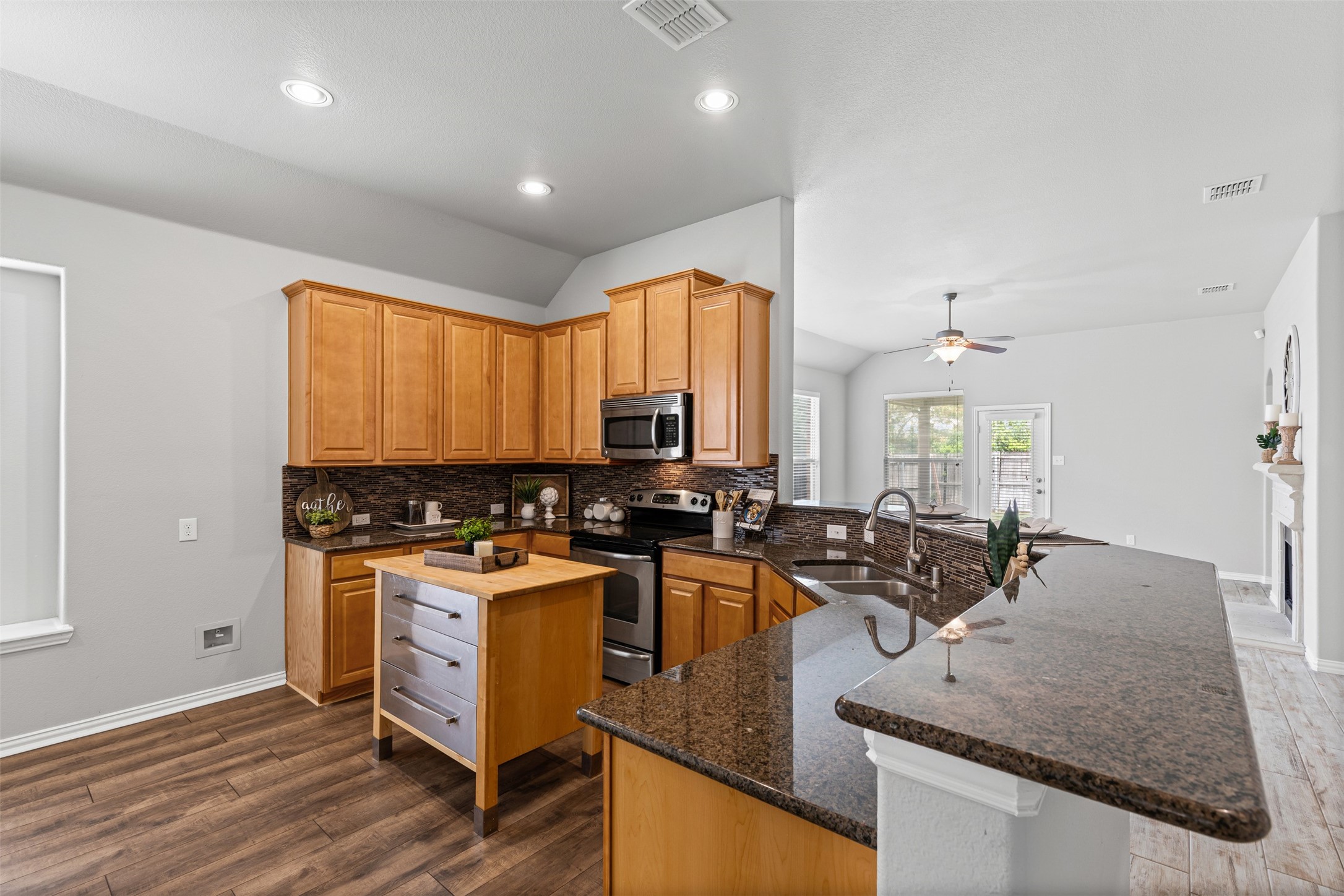 5709 Sapphire Pool Trail