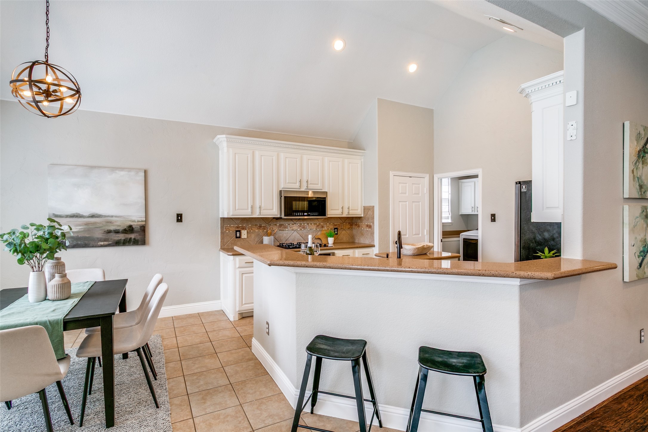 2204 Grizzly Run Lane