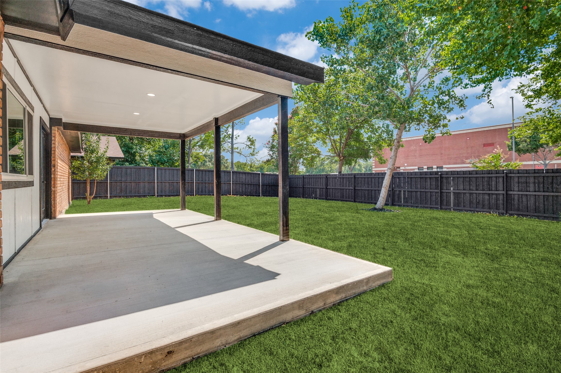 2837 Santa Rita Drive
