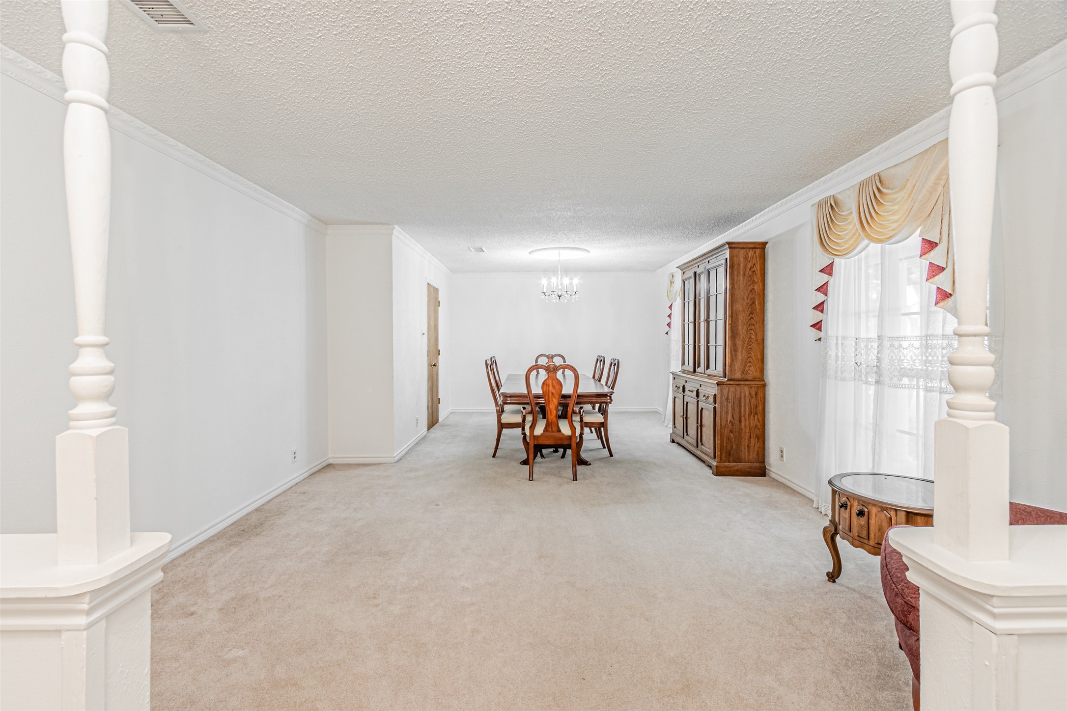 757 Knollridge Drive
