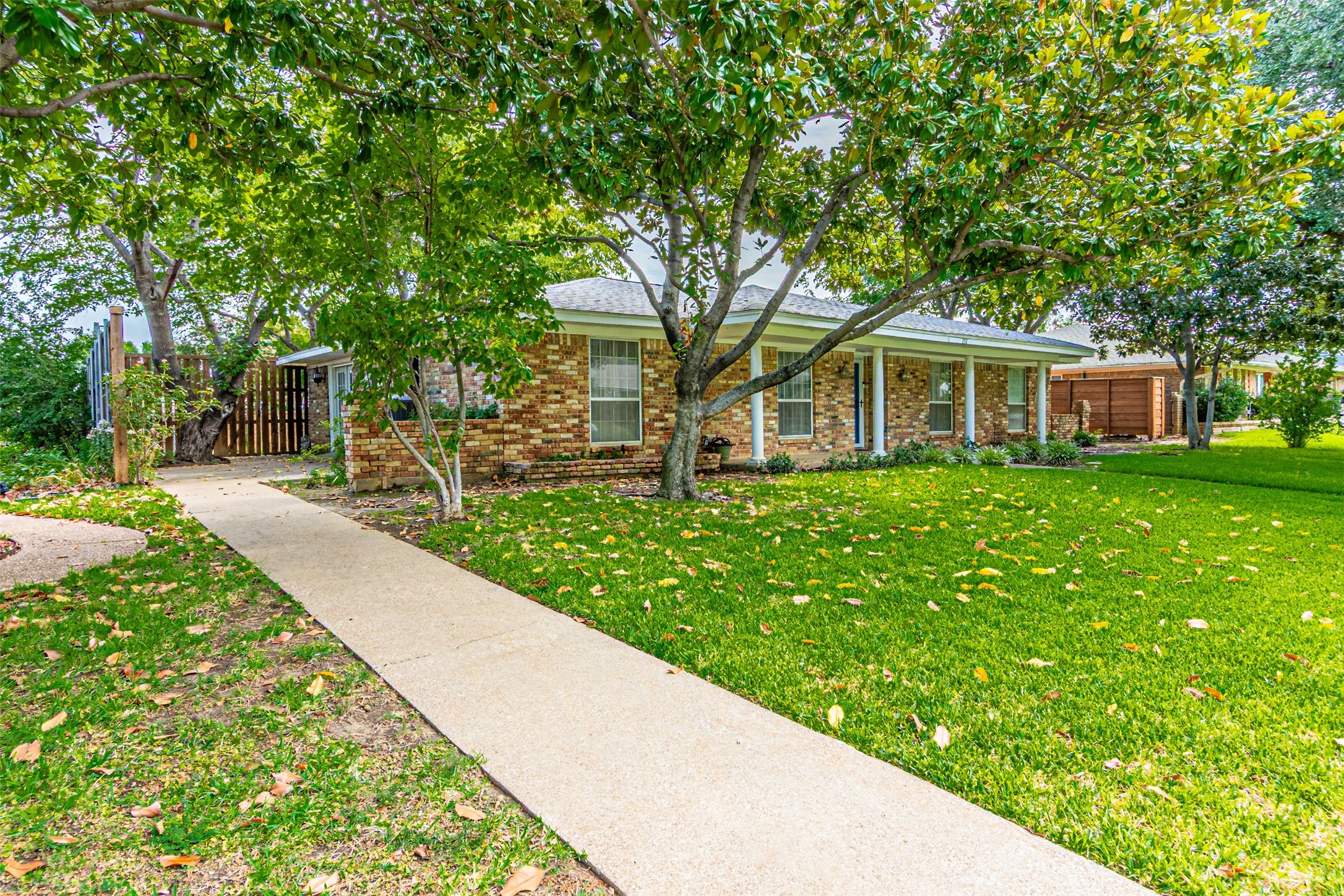 757 Knollridge Drive