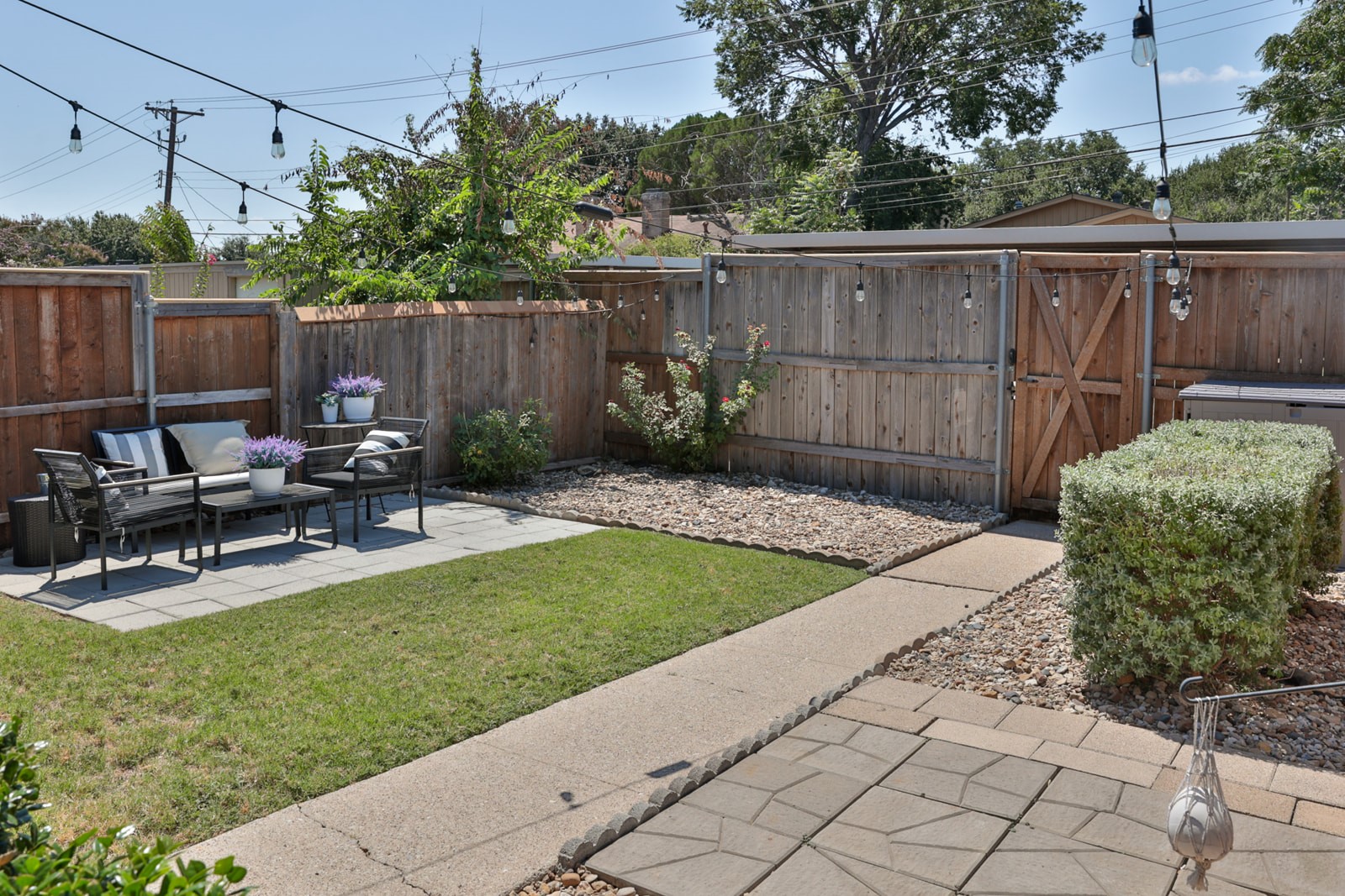13616 Flagstone Lane