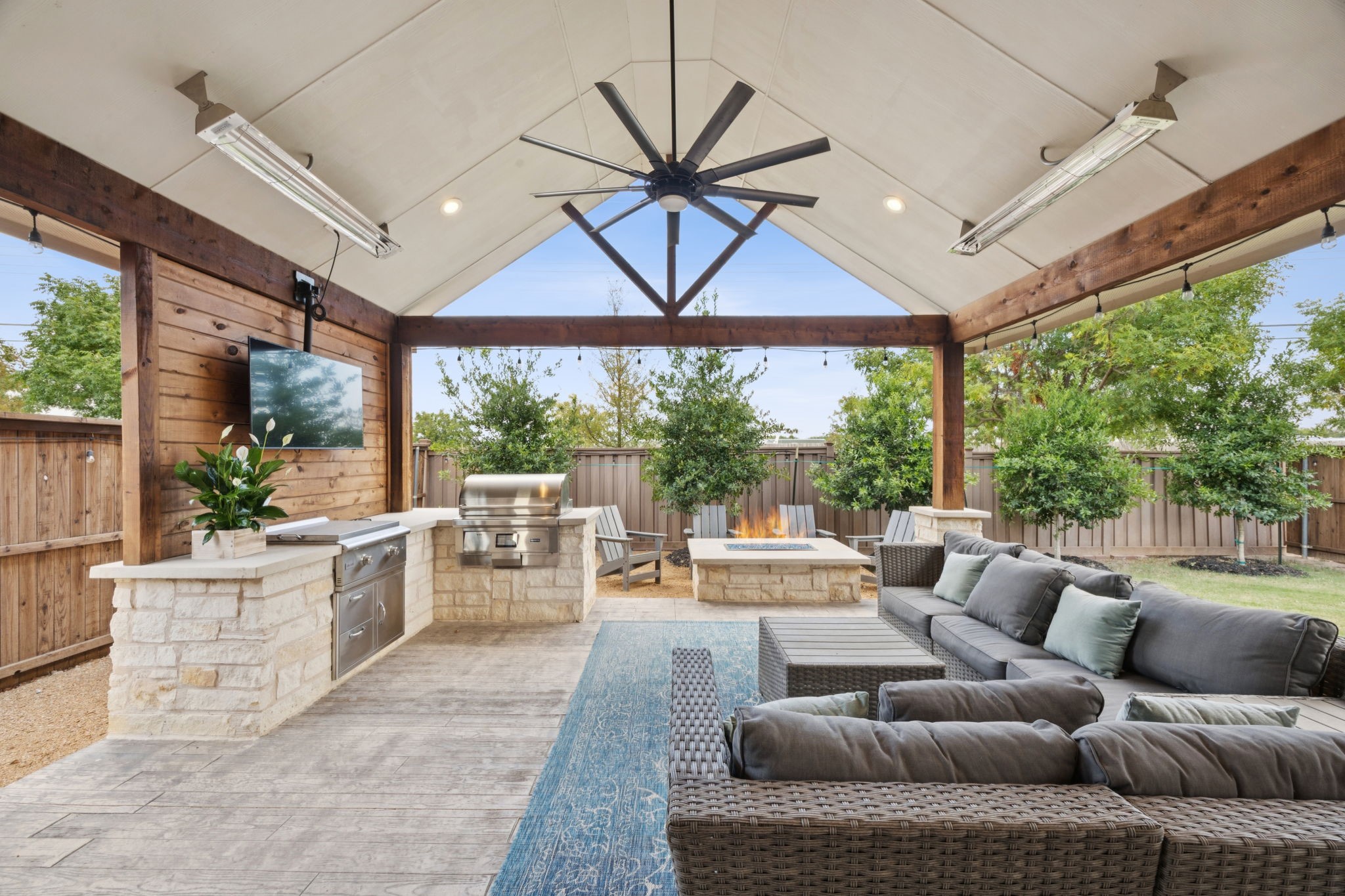 4138 Sanders Drive
