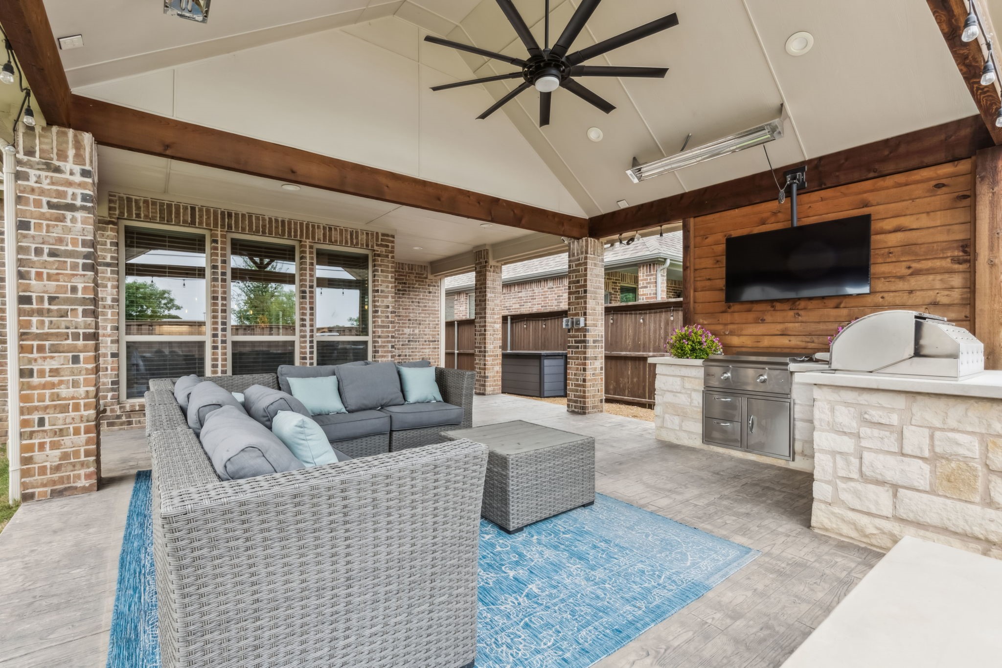4138 Sanders Drive