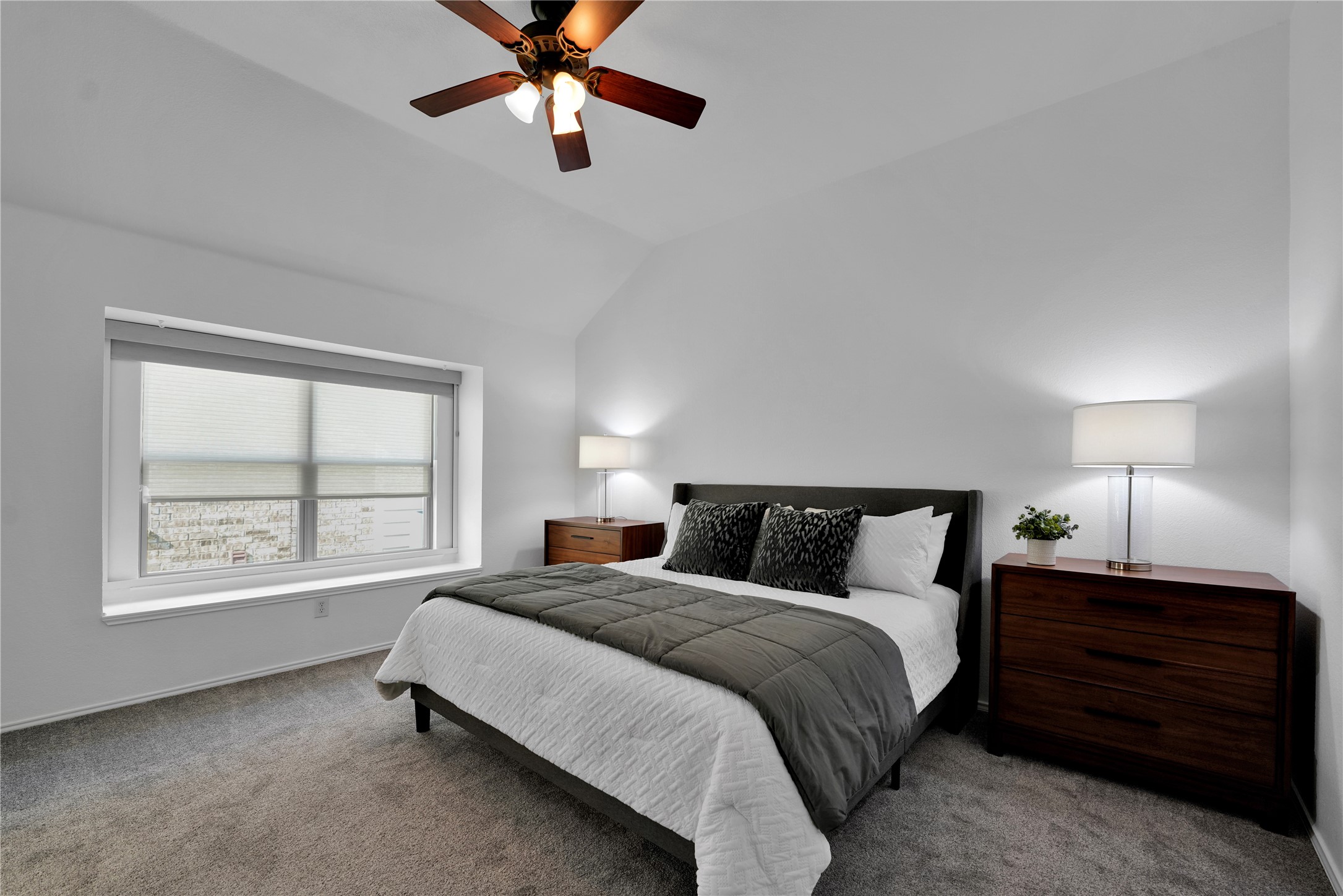 3105 Hemlock Lane