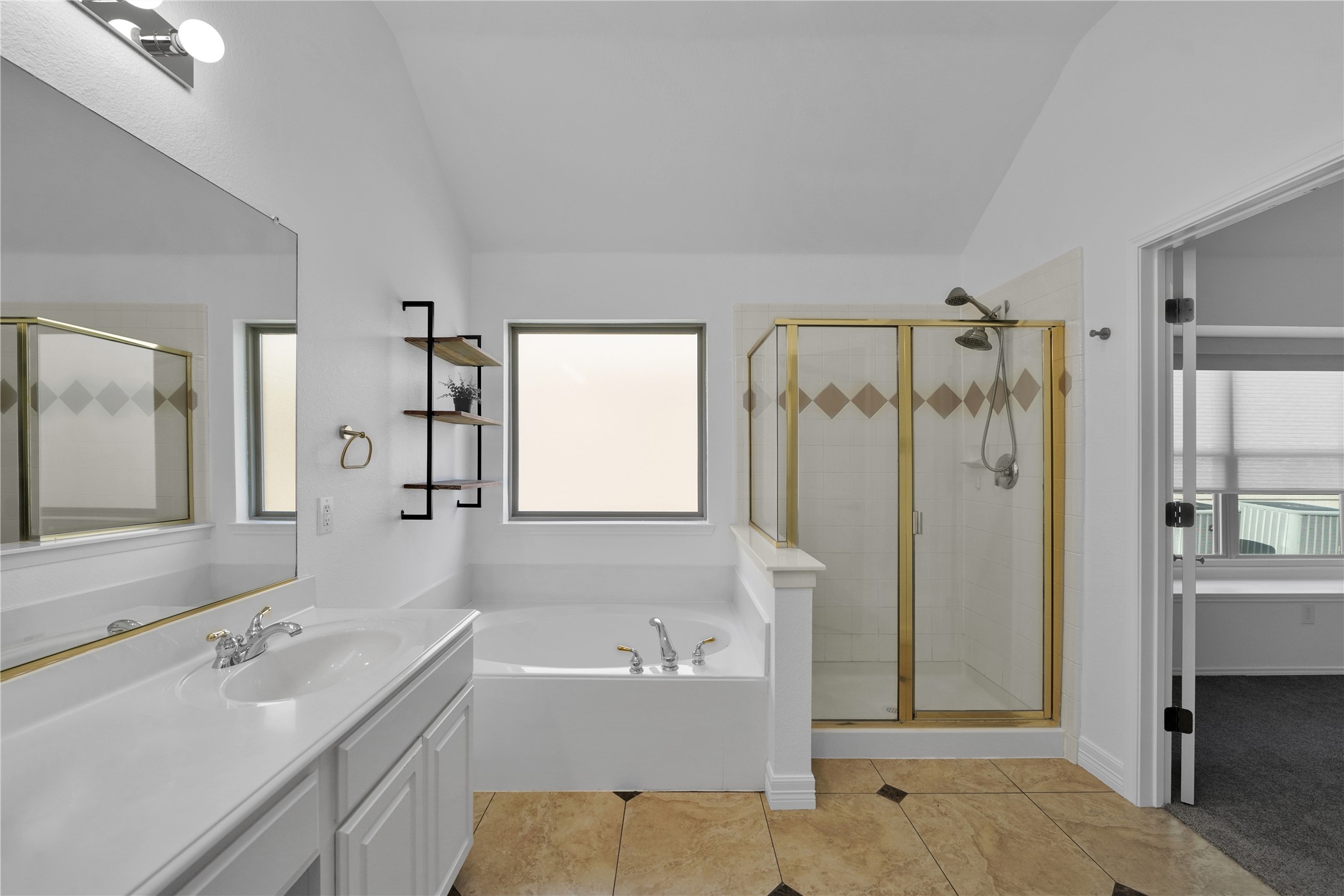 3105 Hemlock Lane