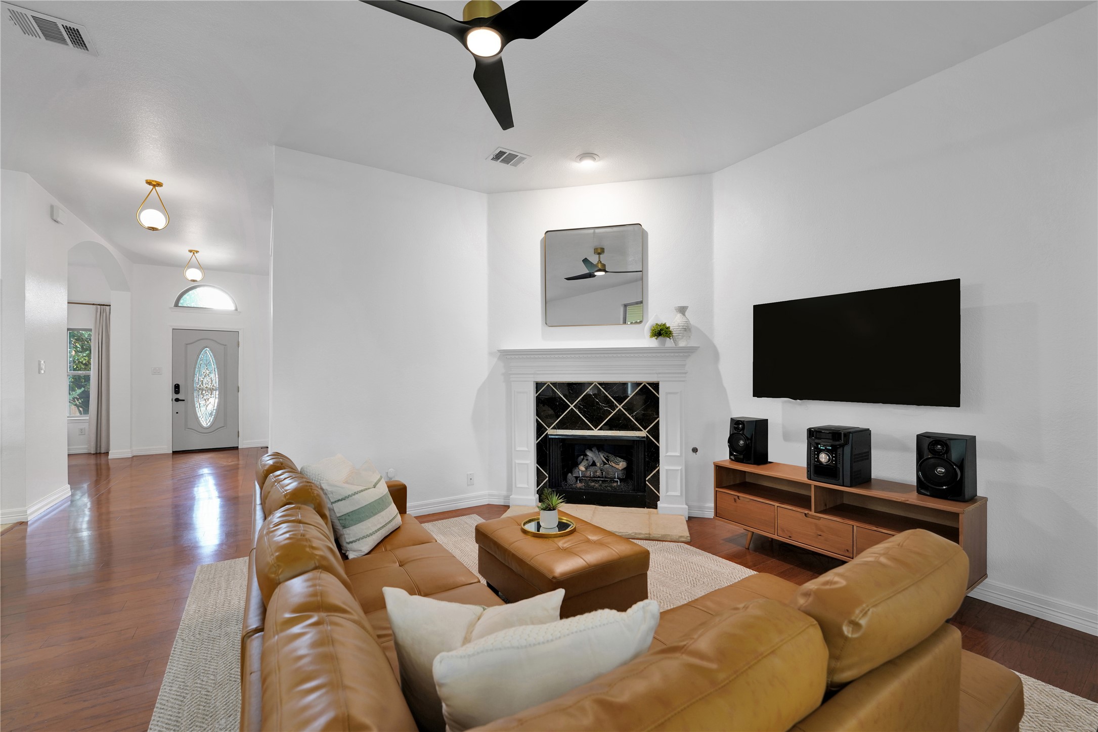 3105 Hemlock Lane