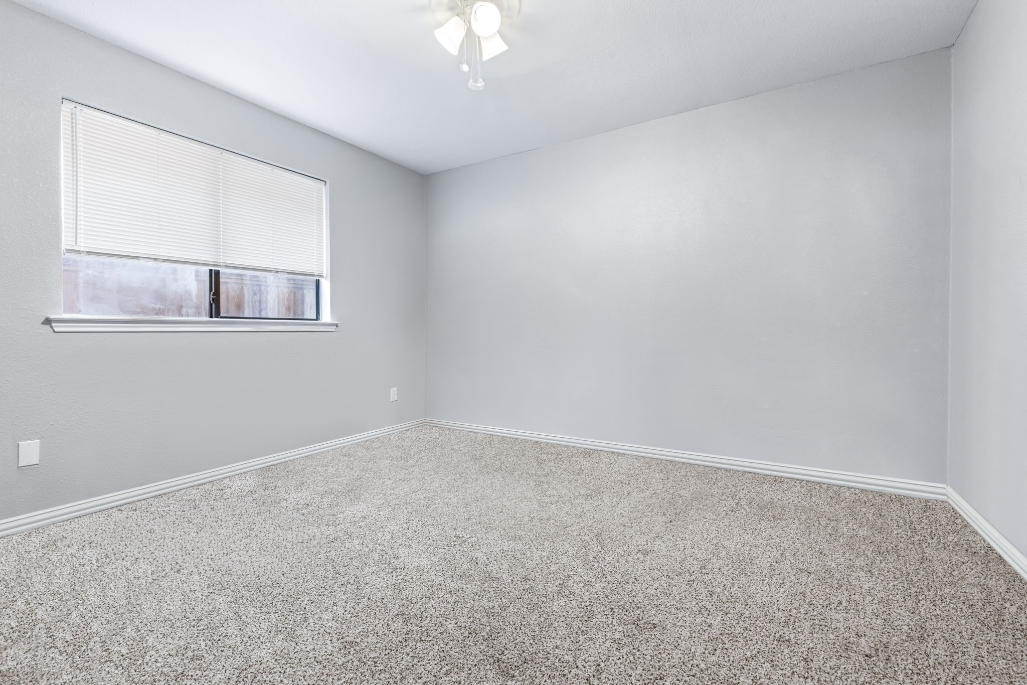 3537 Teakwood Lane