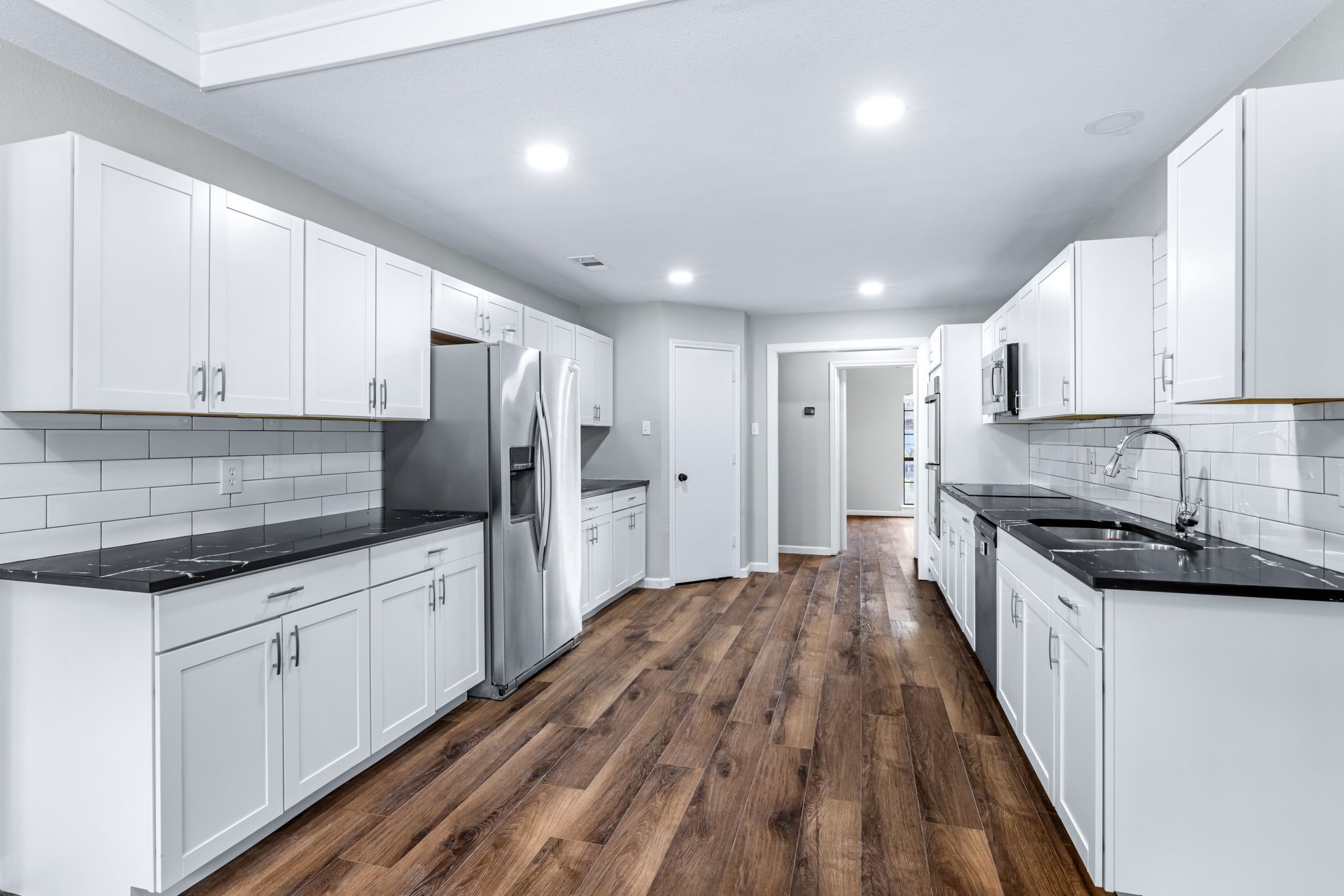 3537 Teakwood Lane