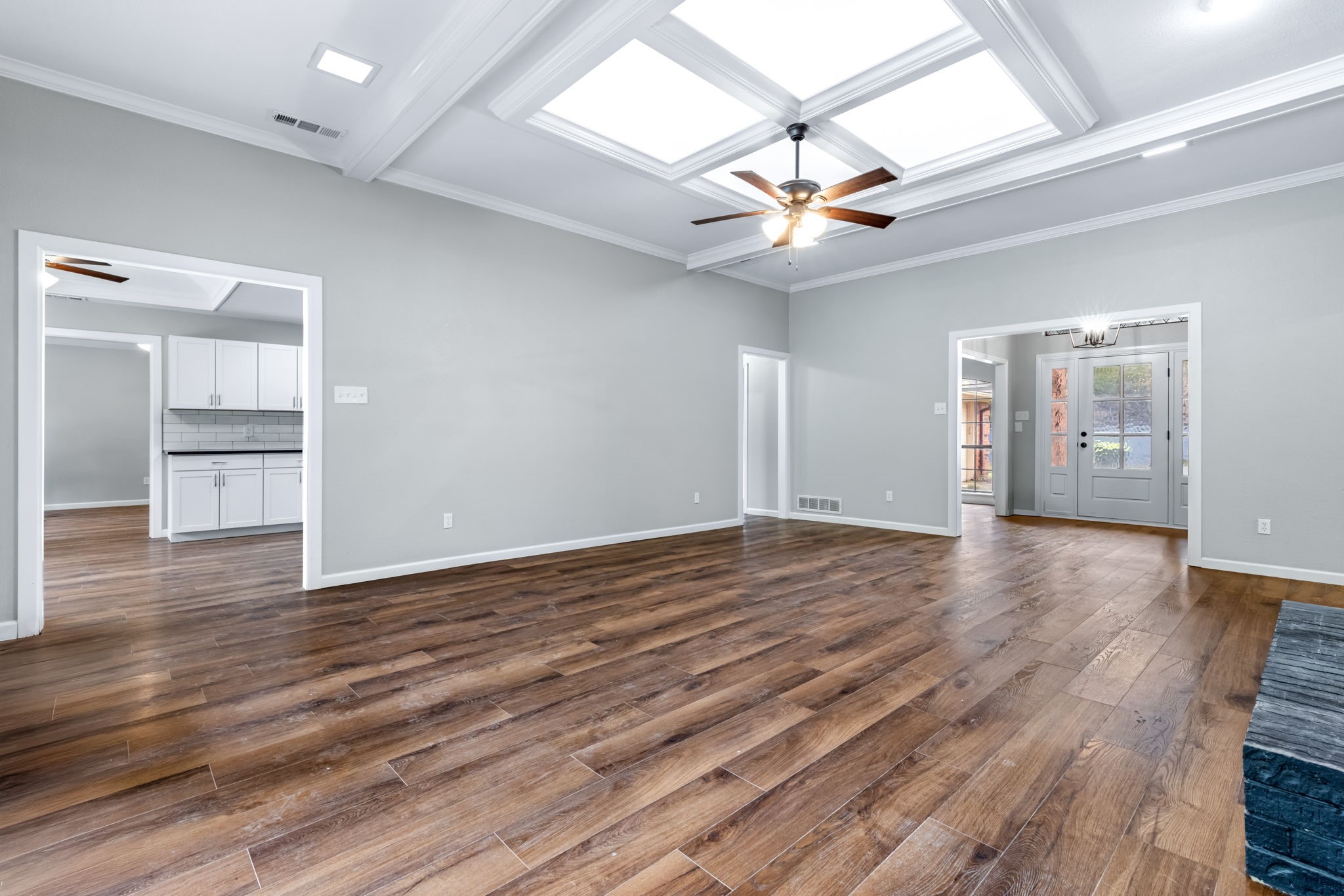 3537 Teakwood Lane