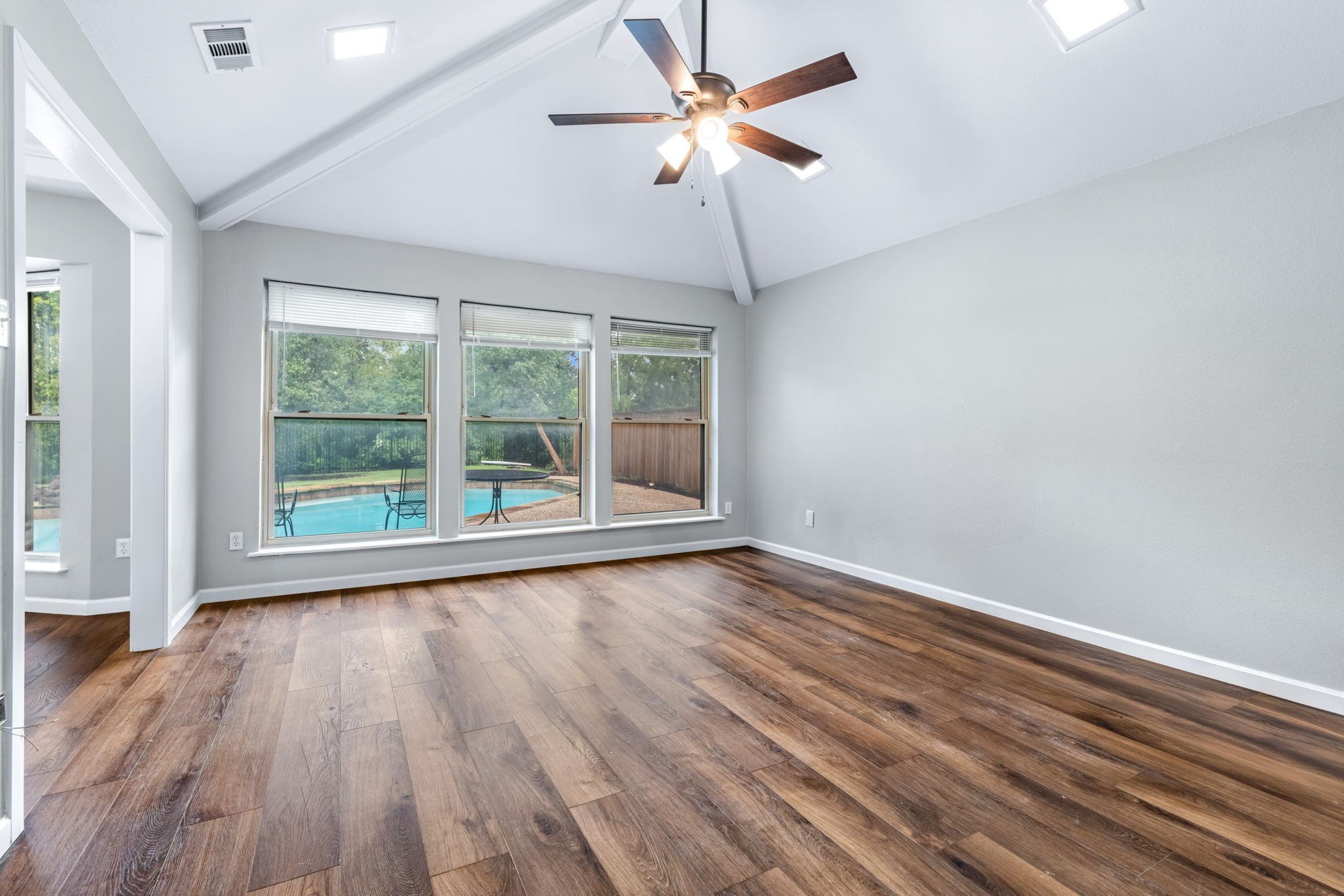 3537 Teakwood Lane
