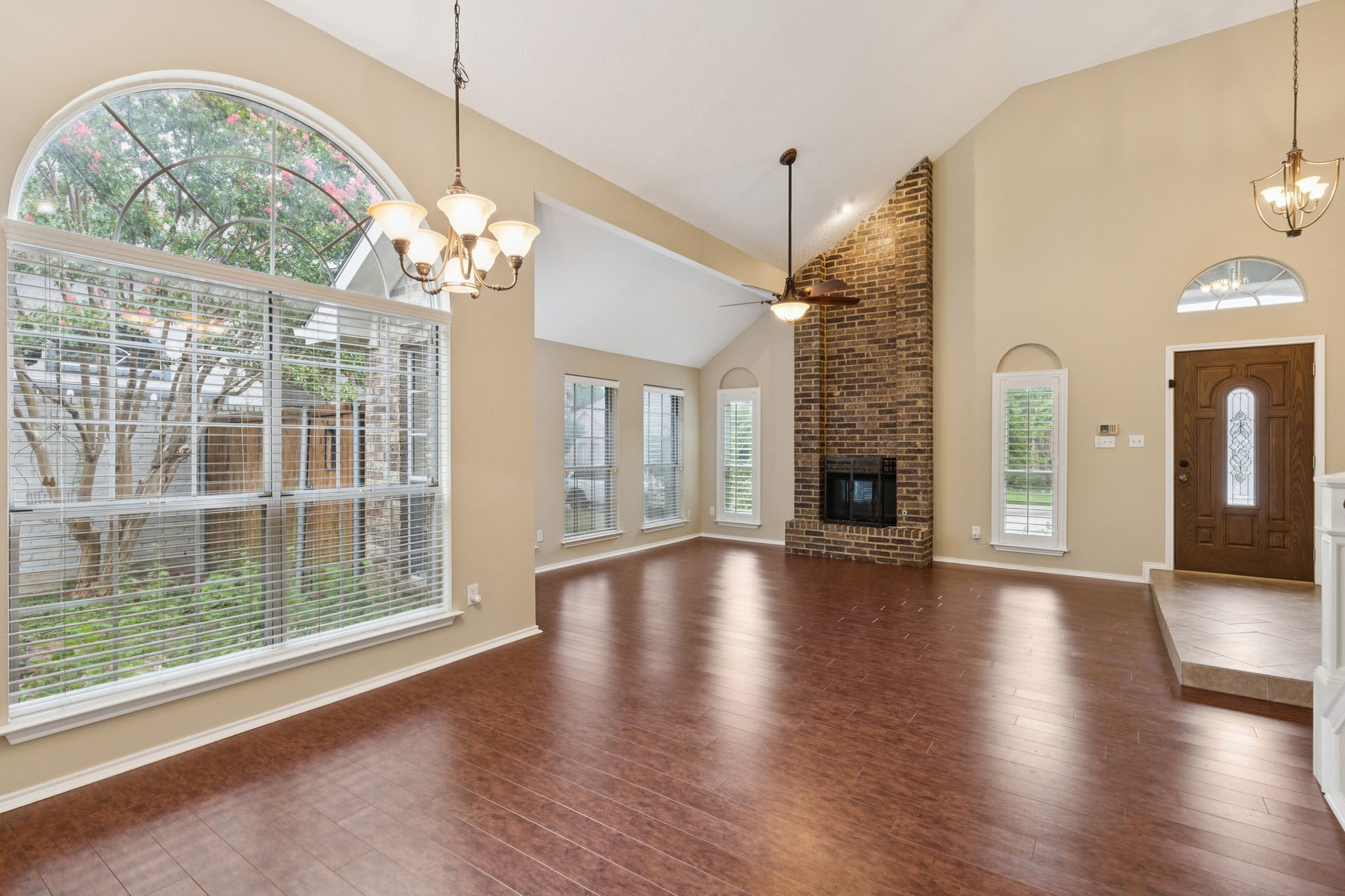 4215 Bendwood Lane