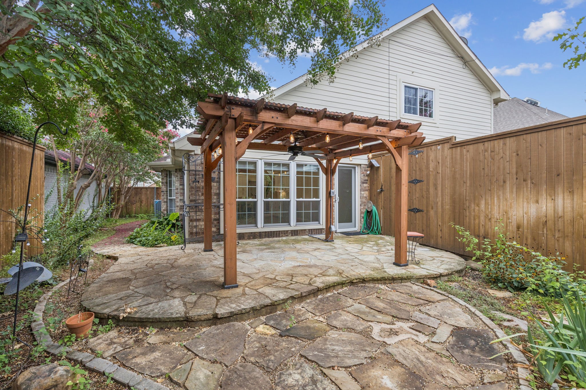 4215 Bendwood Lane
