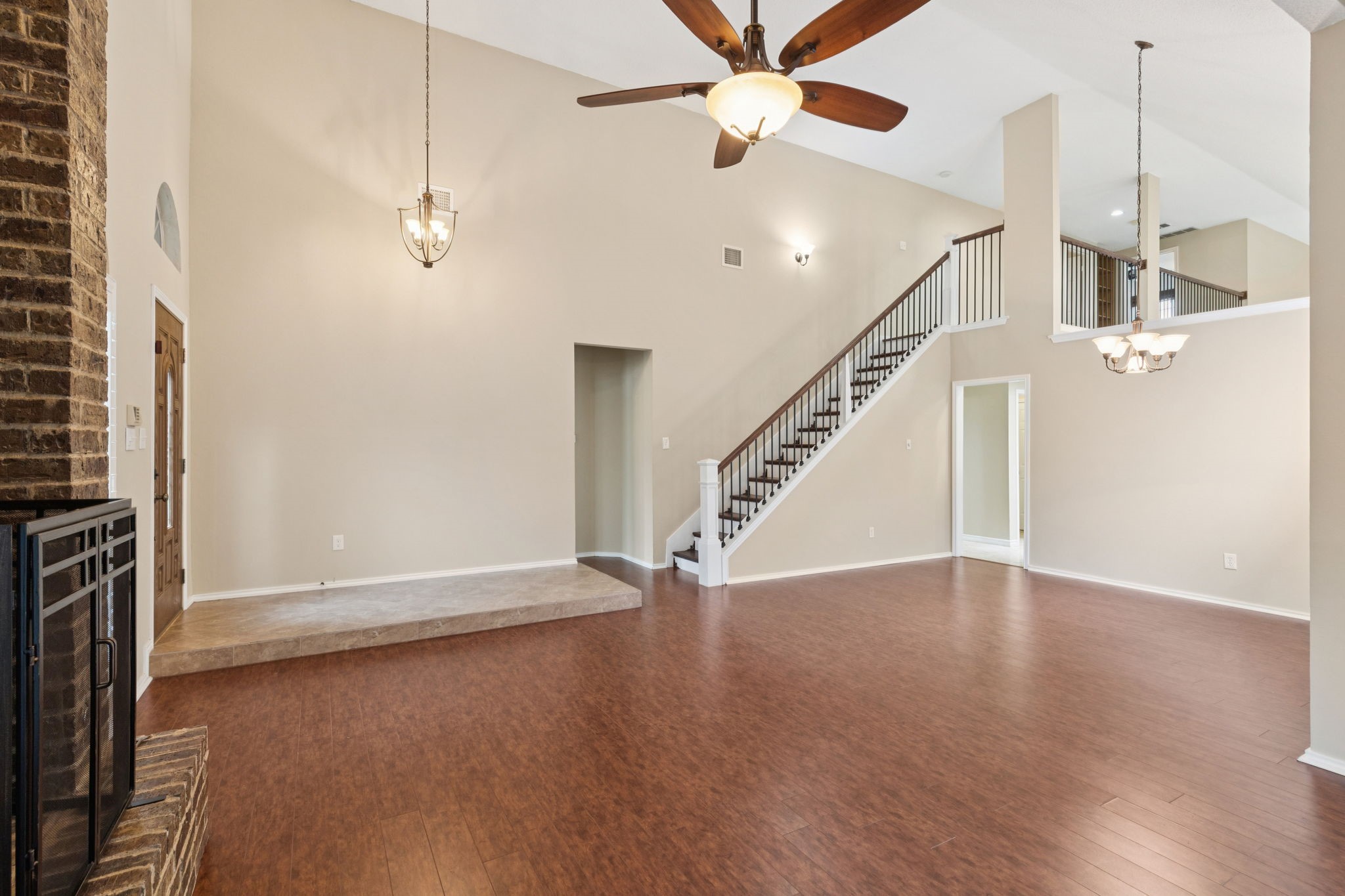 4215 Bendwood Lane