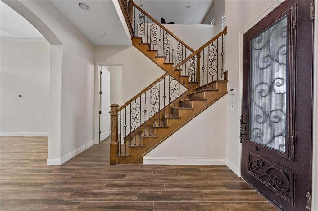 2913 Annoor Drive