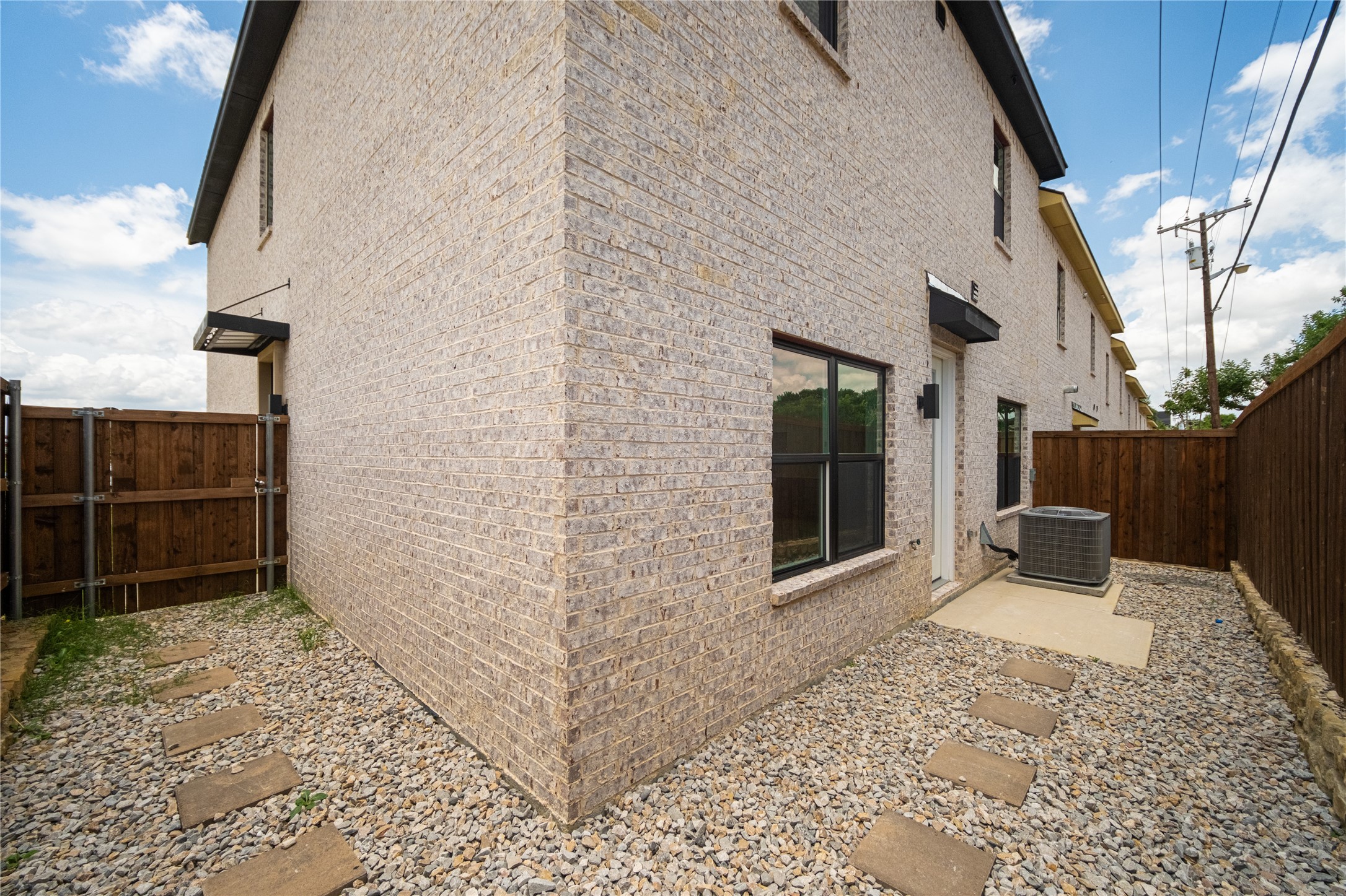 2362 Usman Drive
