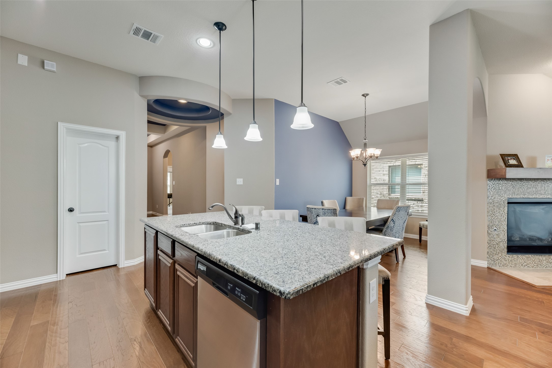 1637 Yellowthroat Drive