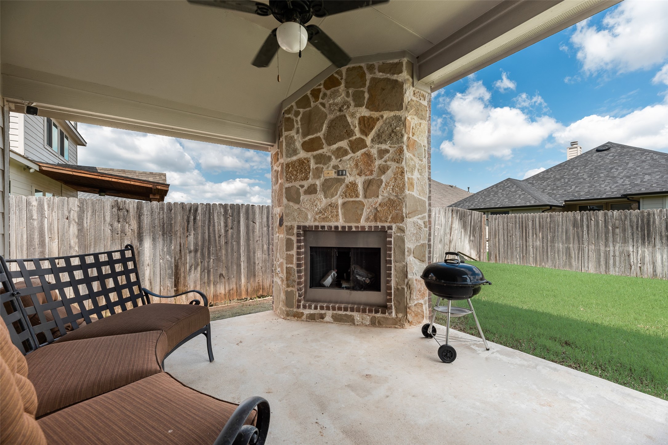 1637 Yellowthroat Drive