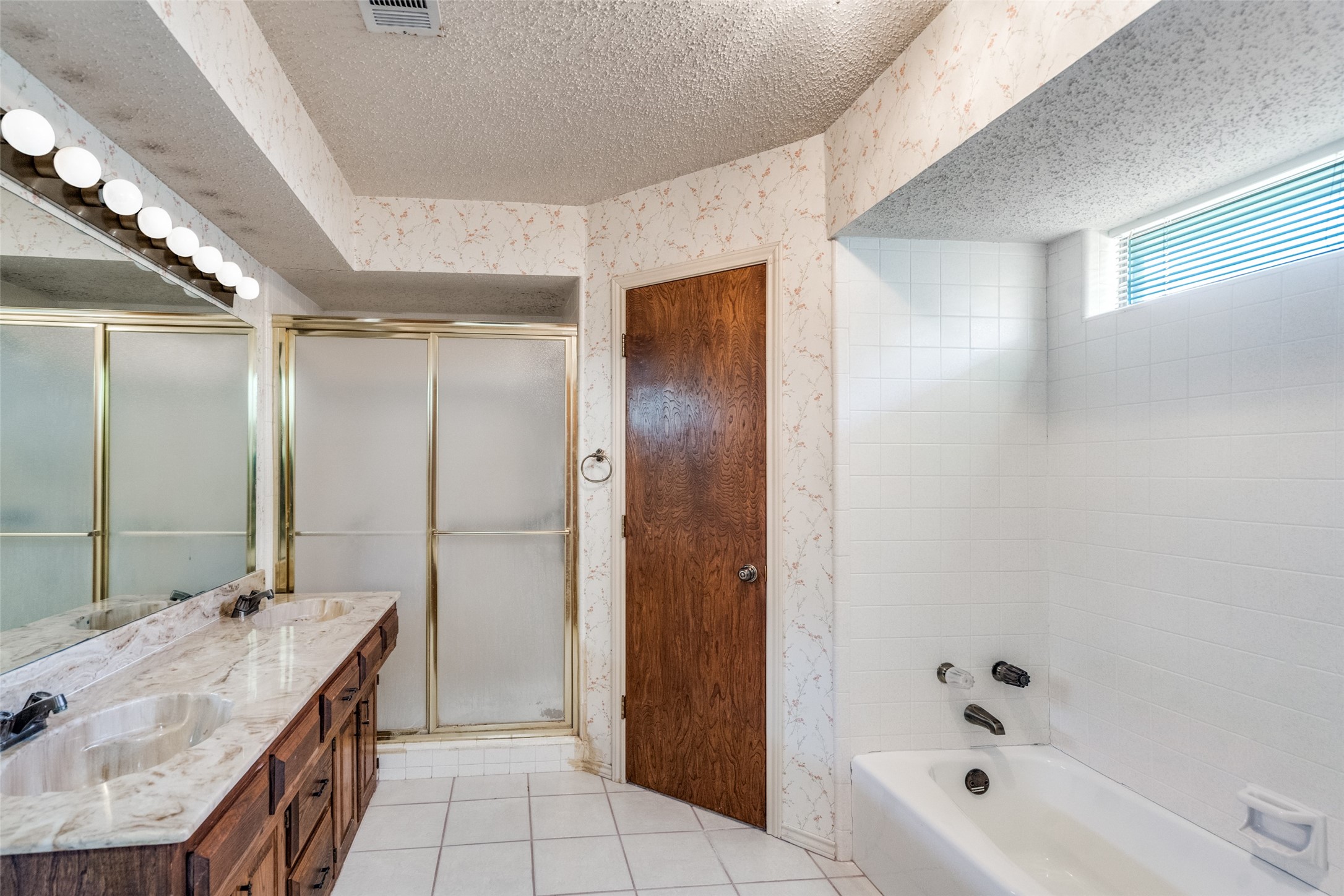 3021 Roundrock Trail