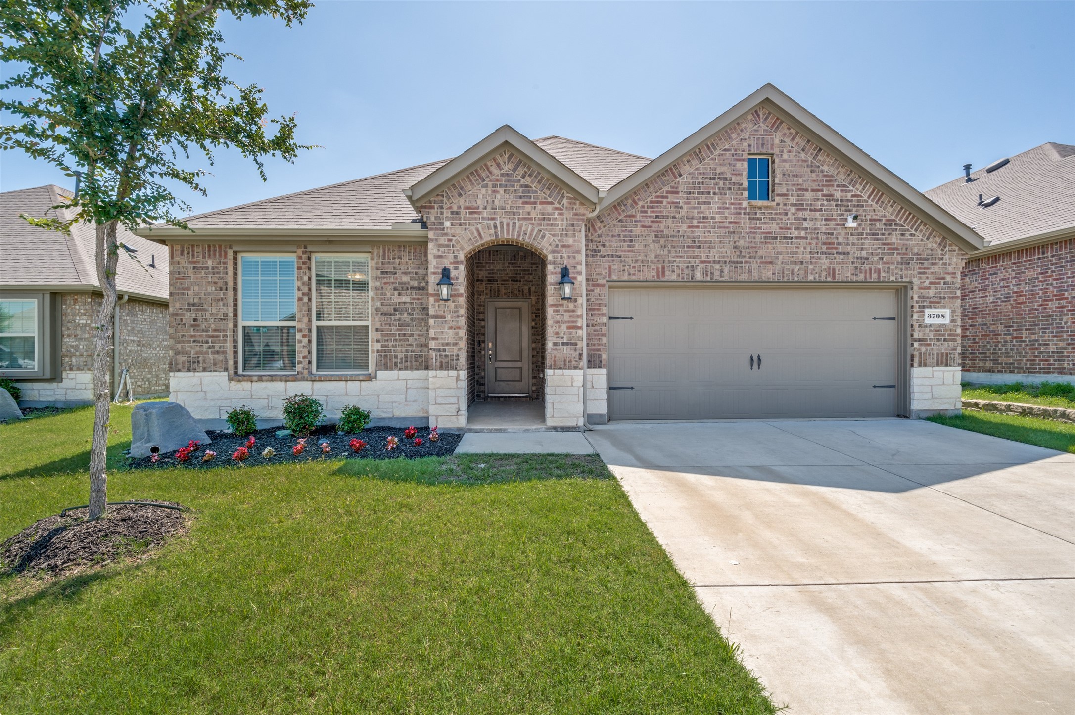 3708 Pinto Way
