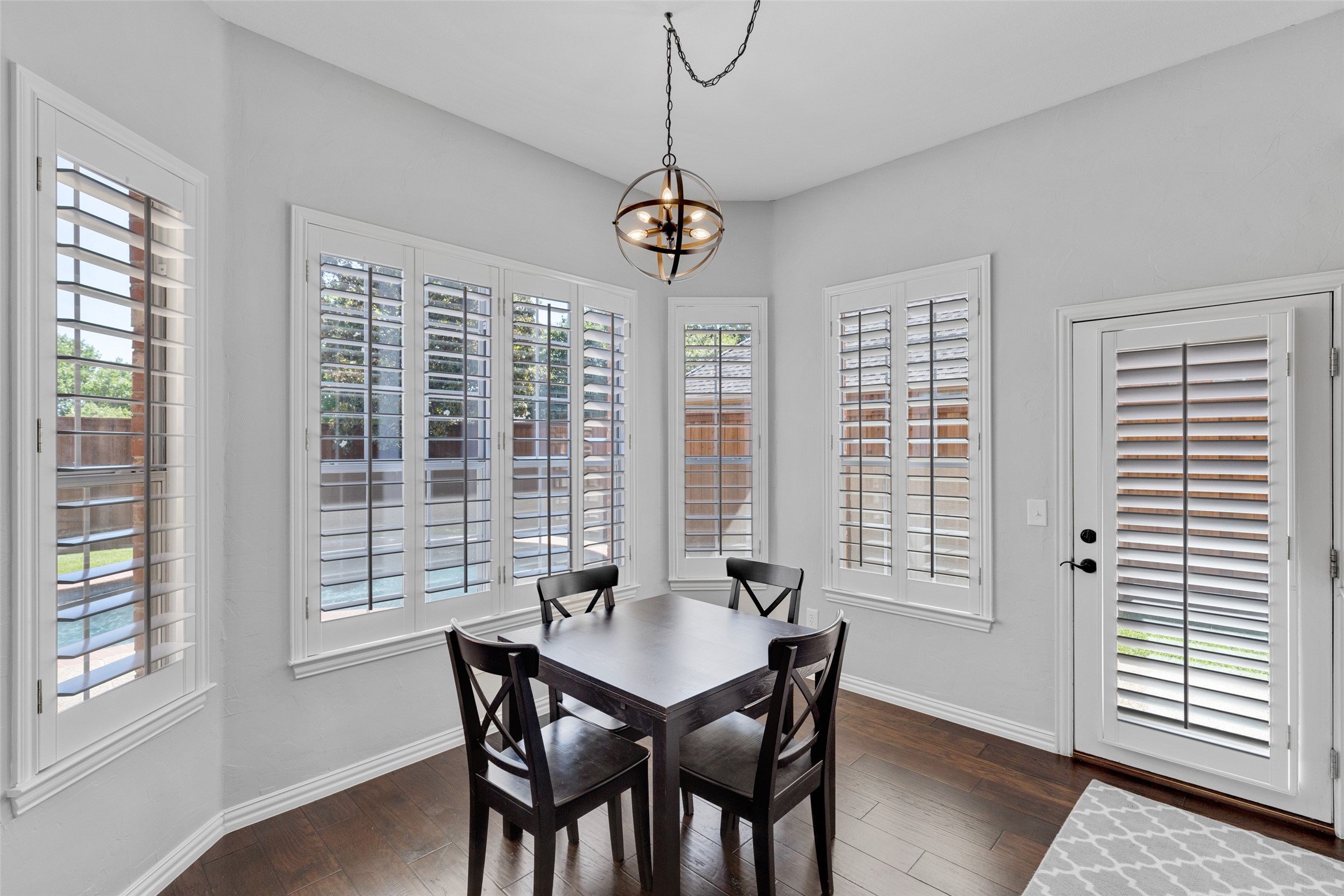 7644 Hove Court