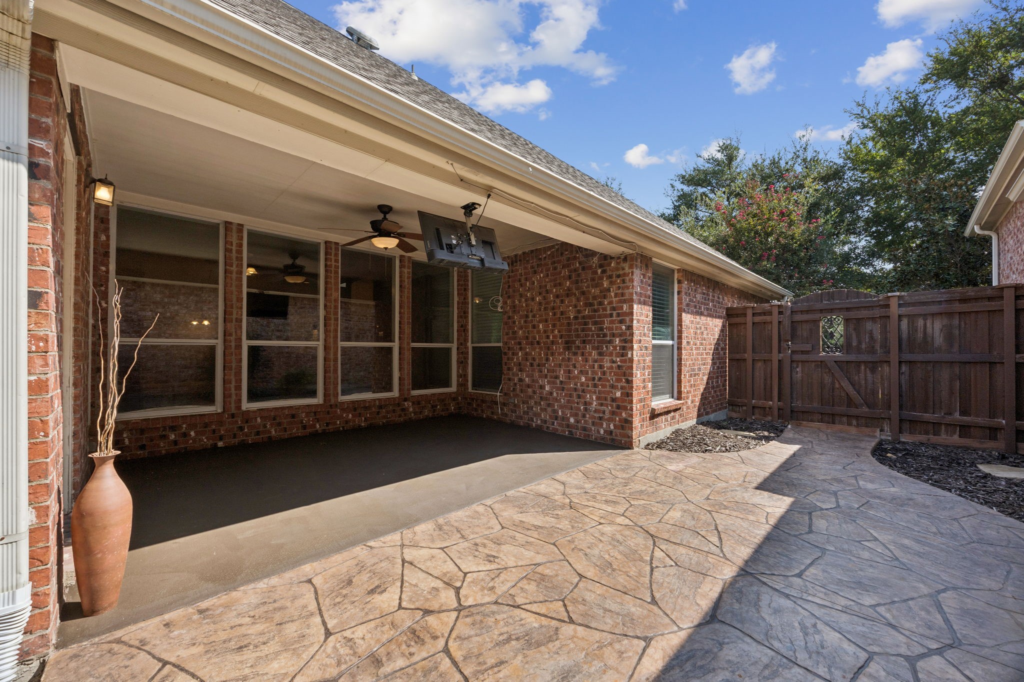 4641 Refugio Road