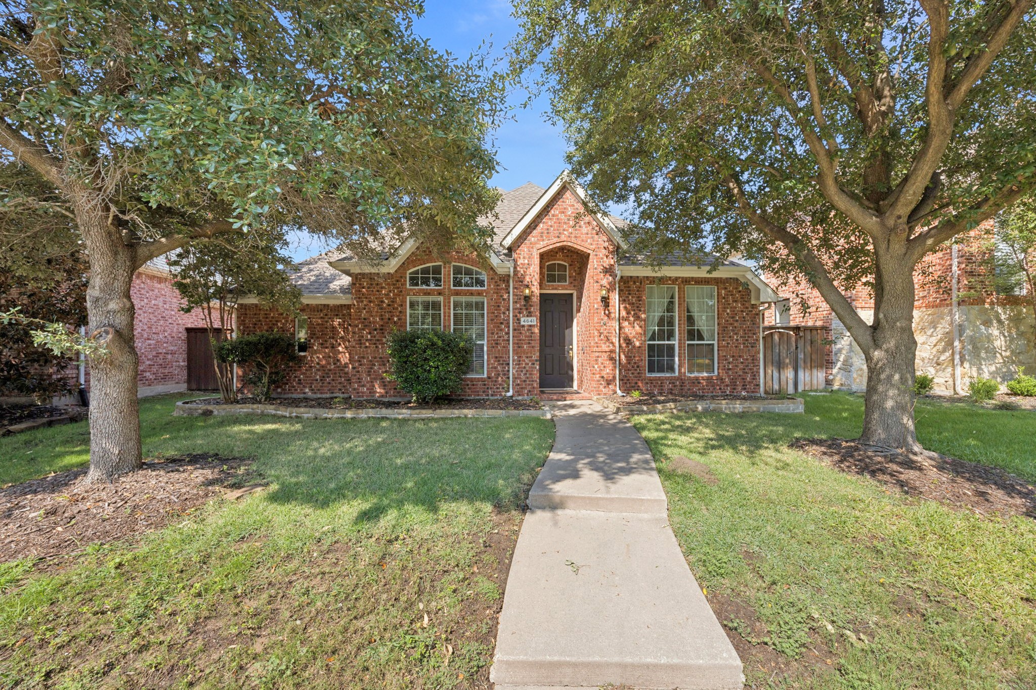 4641 Refugio Road