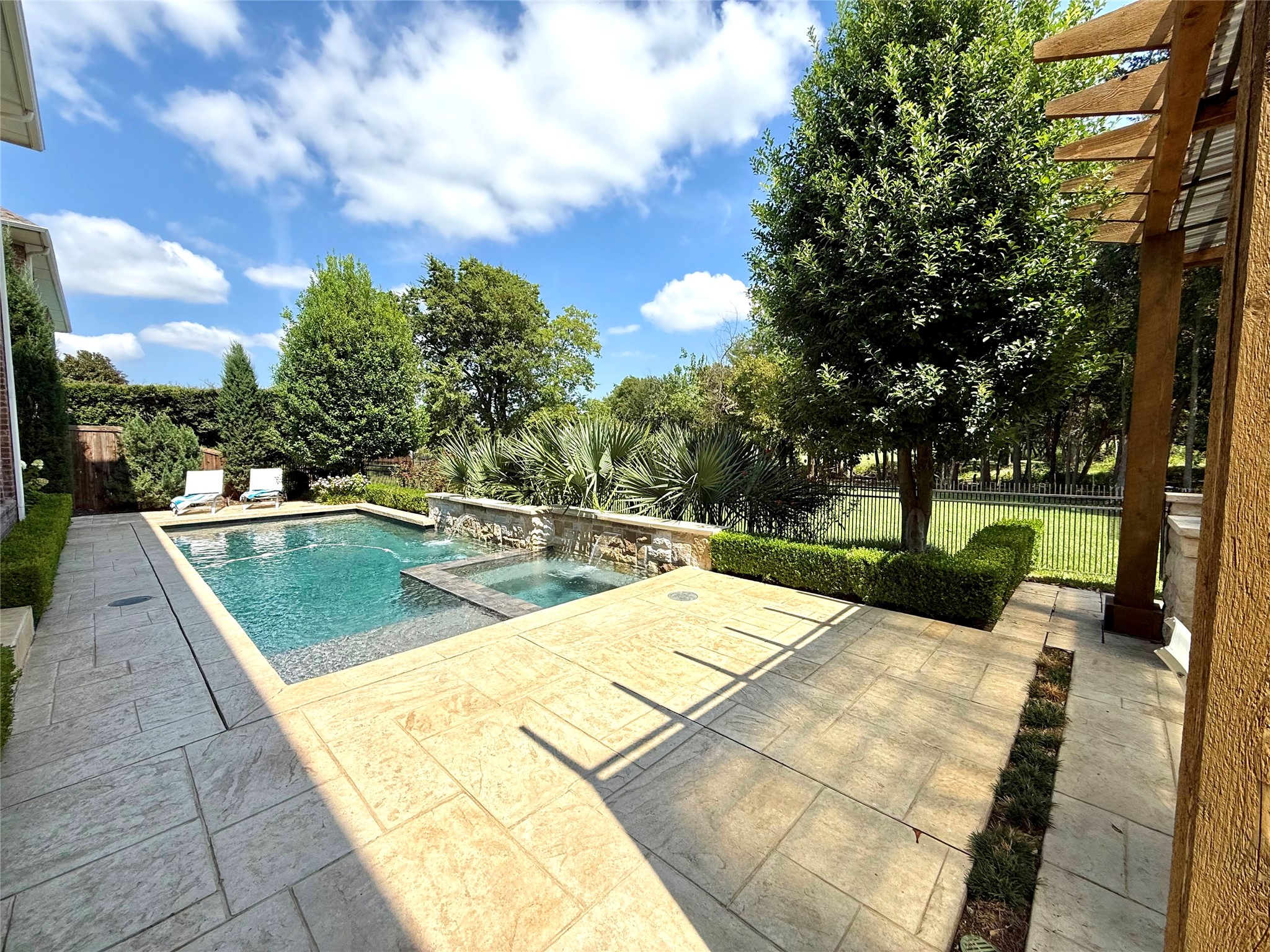 2112 Waterbrook Drive