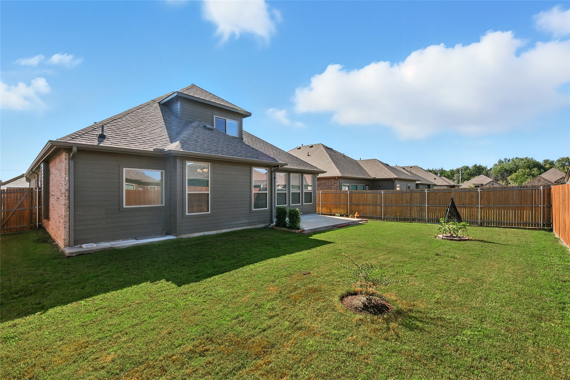 7836 Ashwood Drive