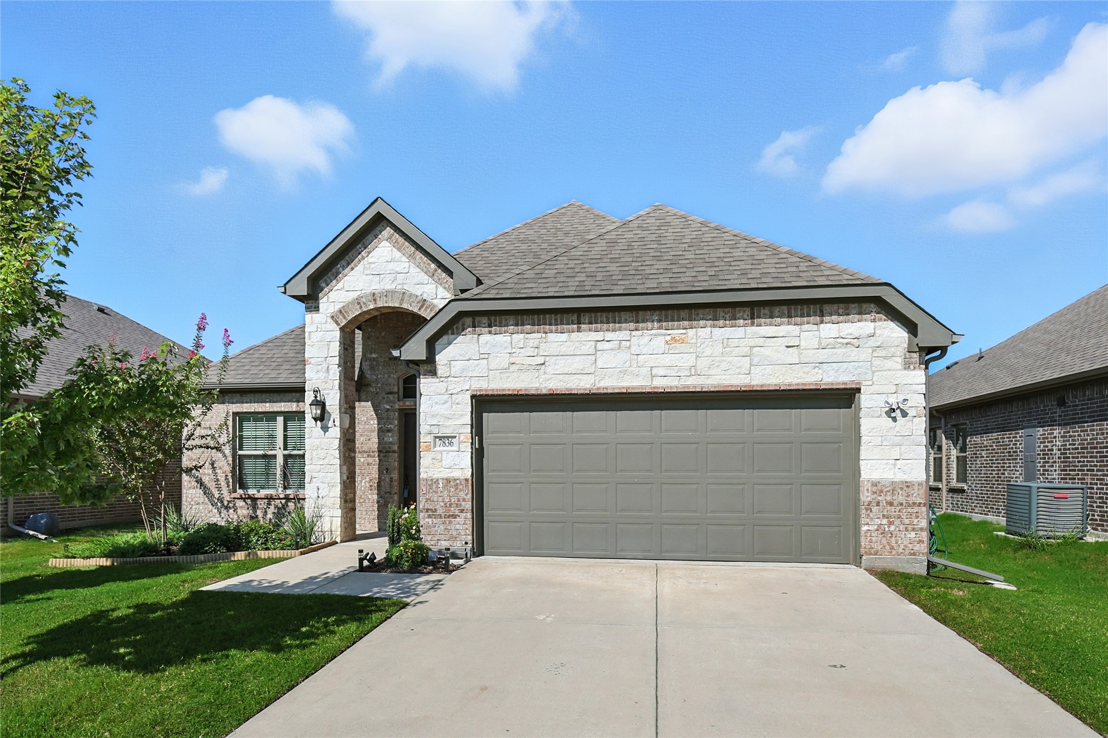 7836 Ashwood Drive