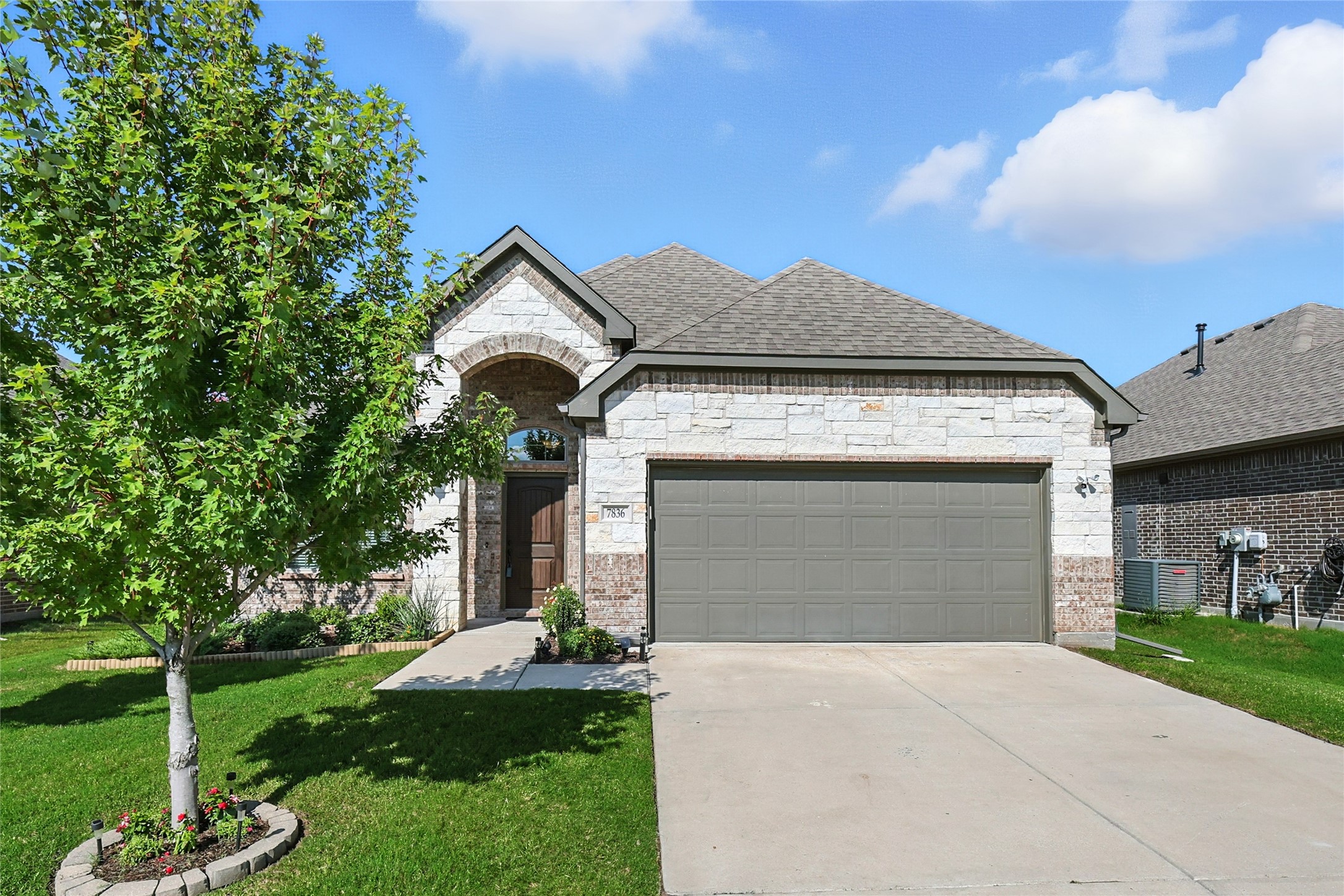 7836 Ashwood Drive