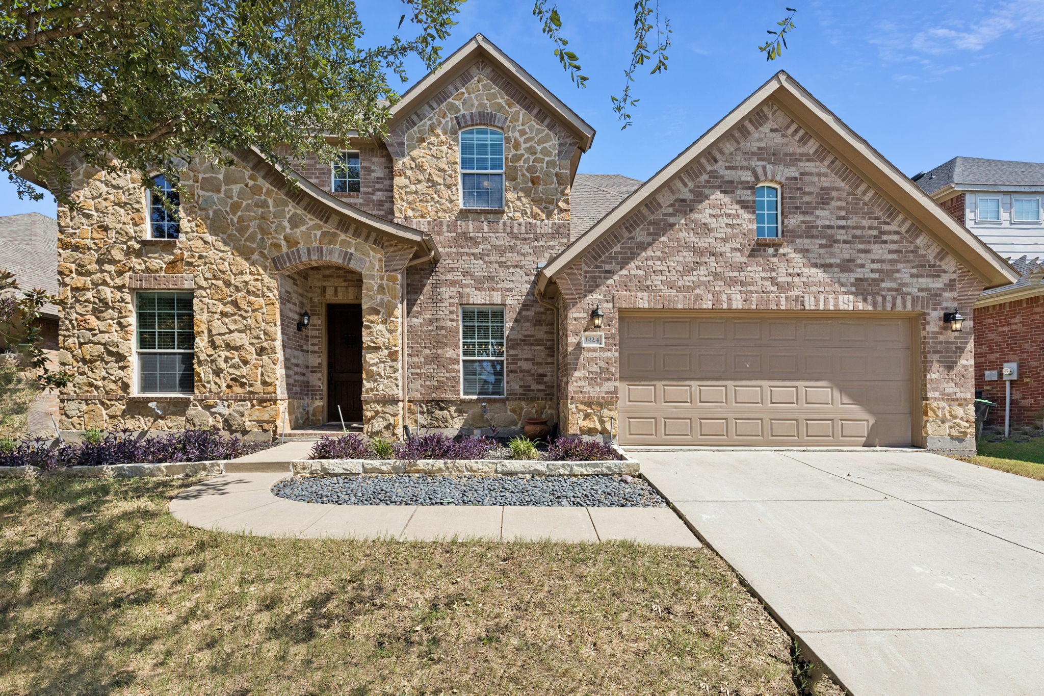 1424 Palestine Drive