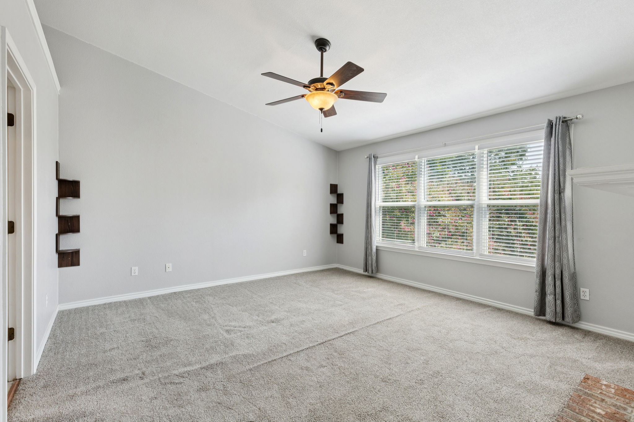 6860 Dogwood Court