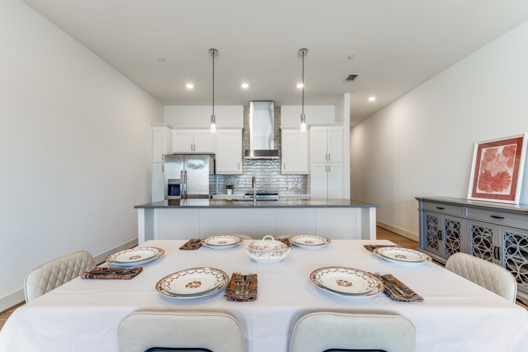 15875 Spectrum Drive 4103