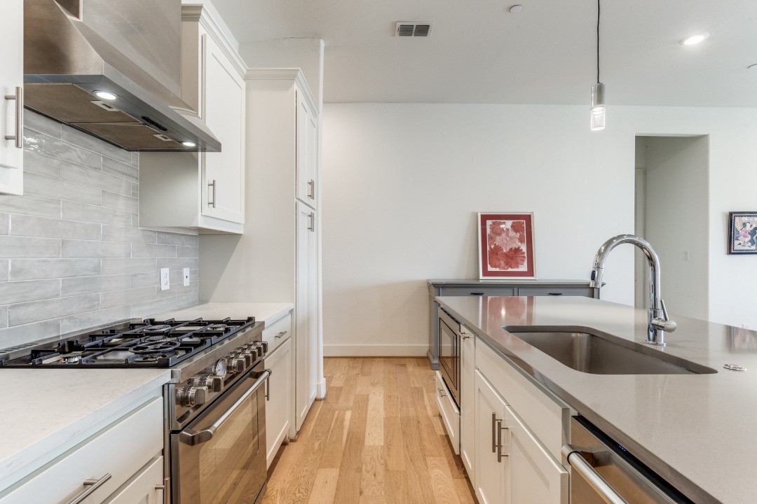 15875 Spectrum Drive 4103