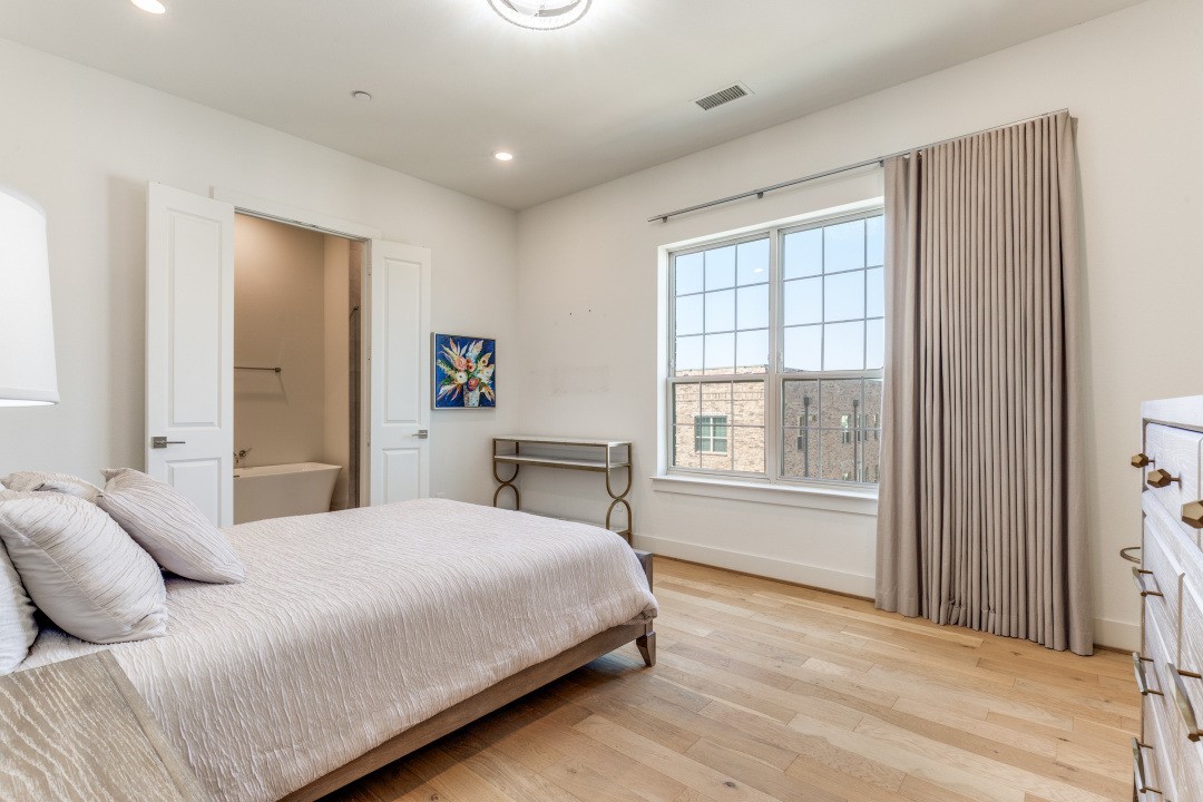 15875 Spectrum Drive 4103