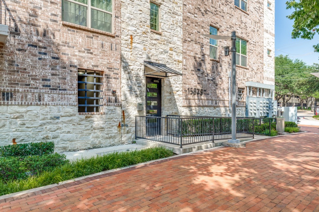 15875 Spectrum Drive 4103