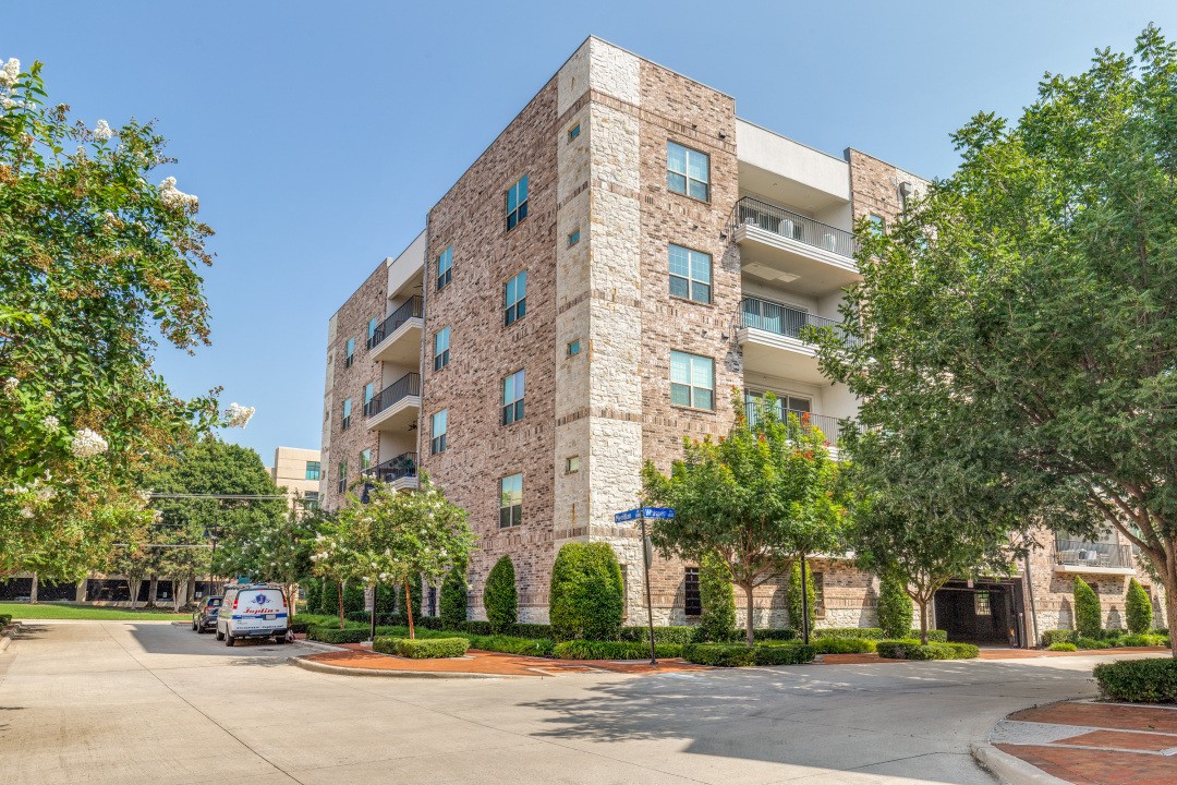 15875 Spectrum Drive 4103