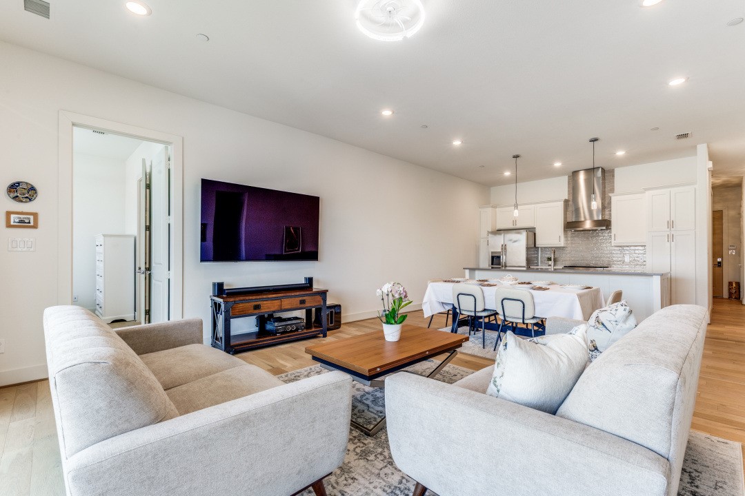 15875 Spectrum Drive 4103