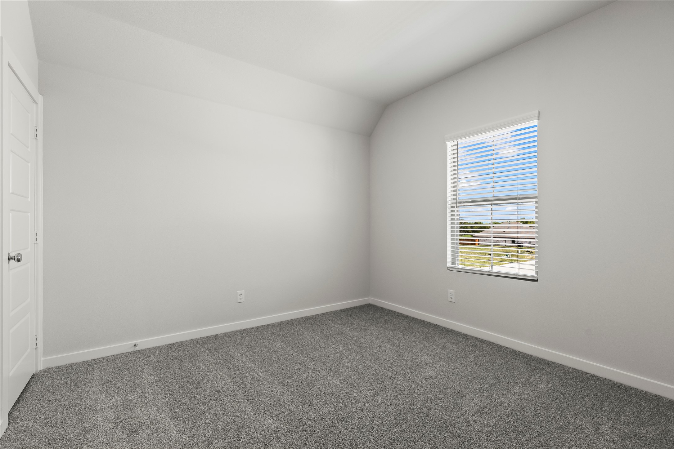 2112 Sandpiper Way