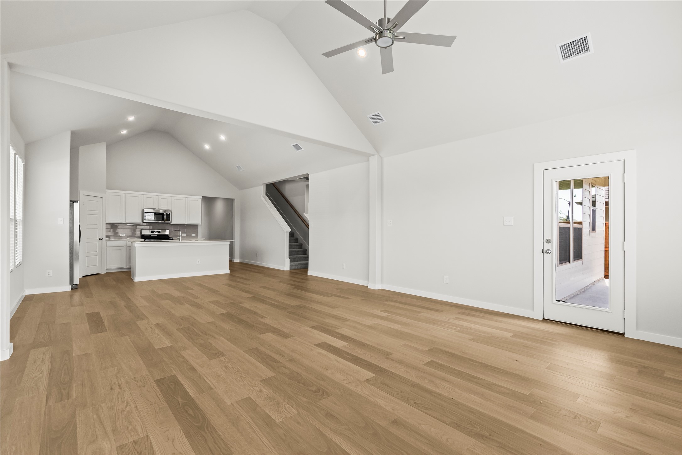 2112 Sandpiper Way
