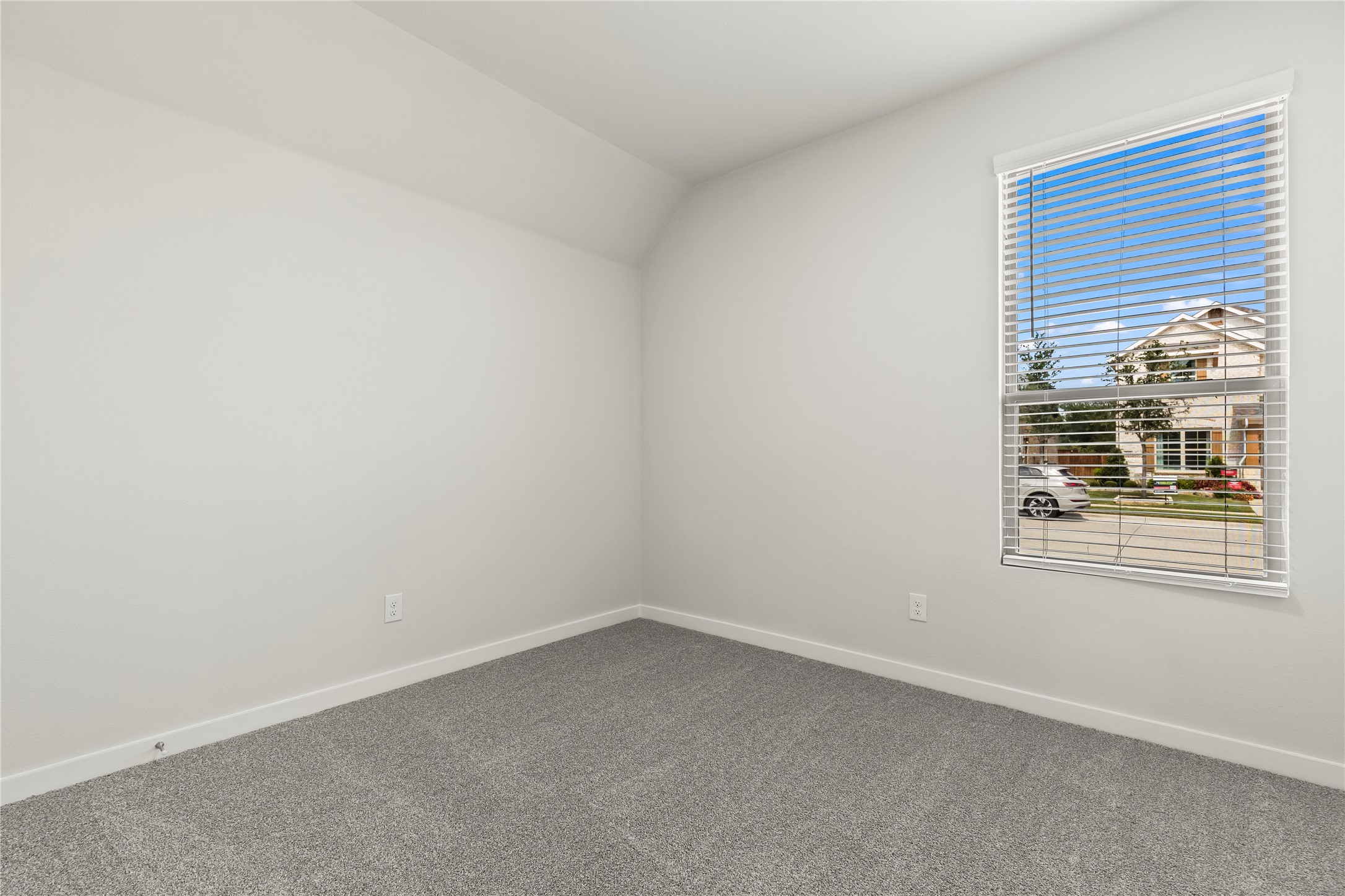 2112 Sandpiper Way